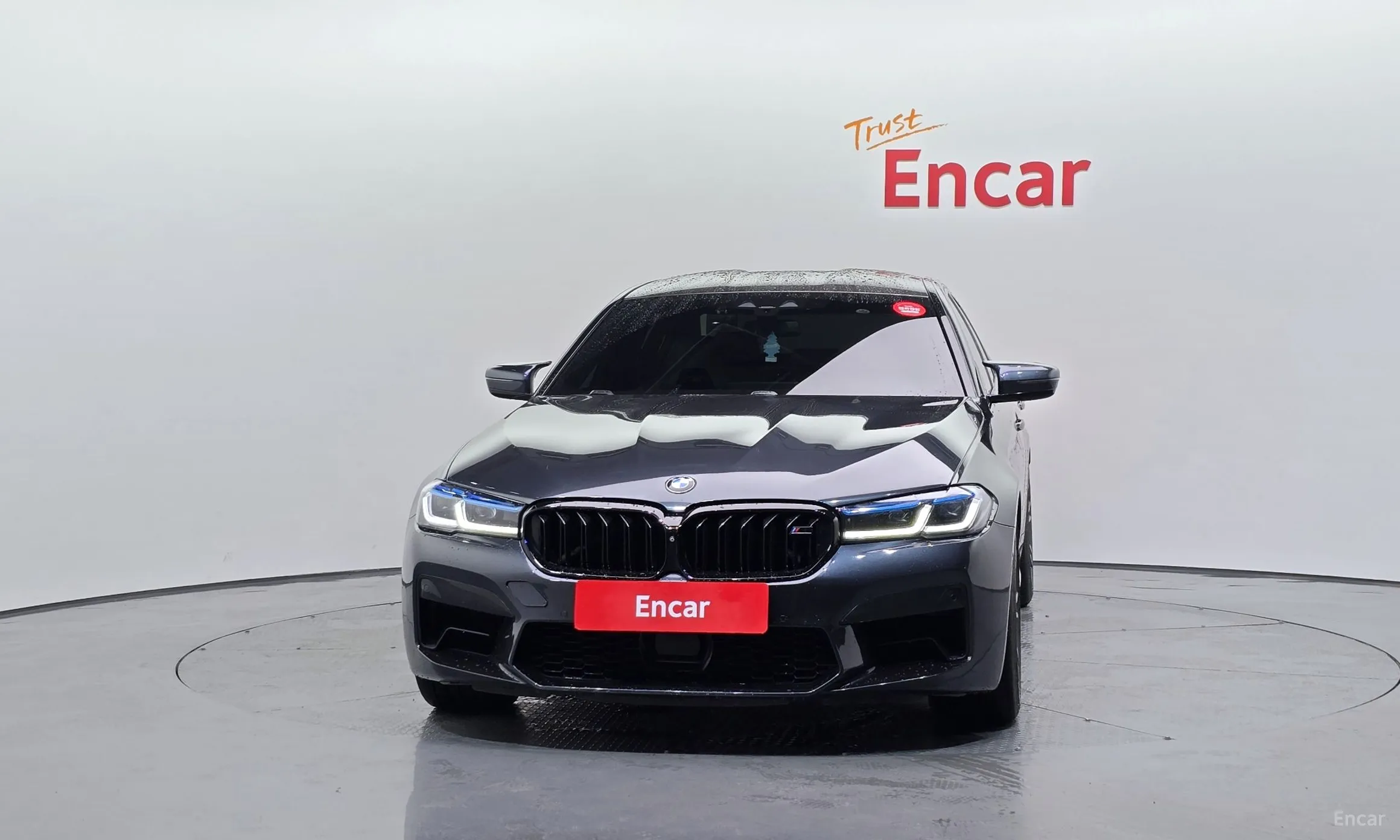 BMW M5 (F90)