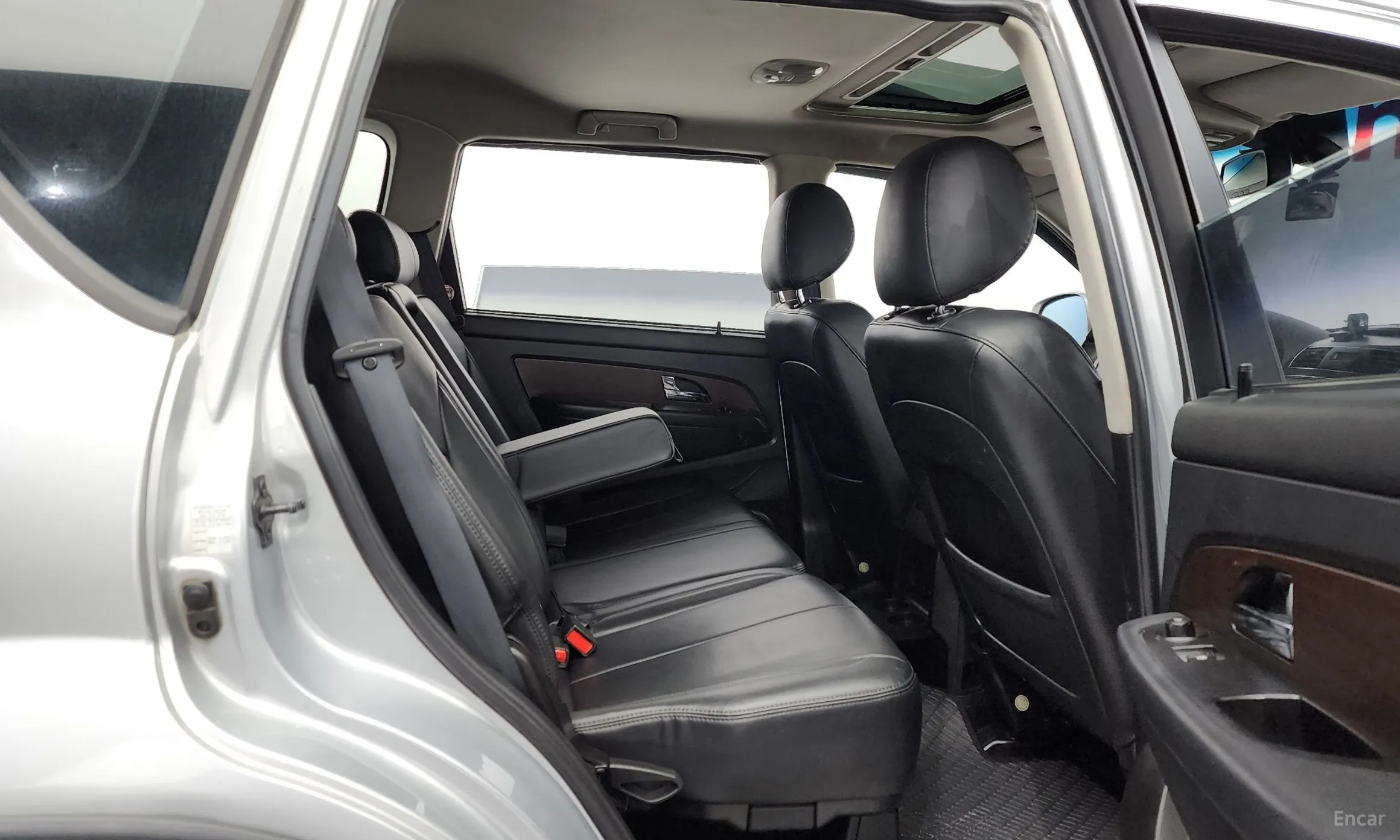 KG Mobility (SsangYong) Rexton W превью 12