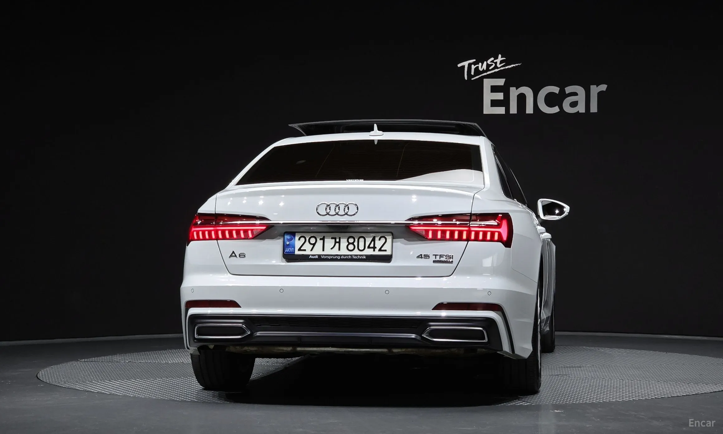 Audi A6 (C8) превью 3