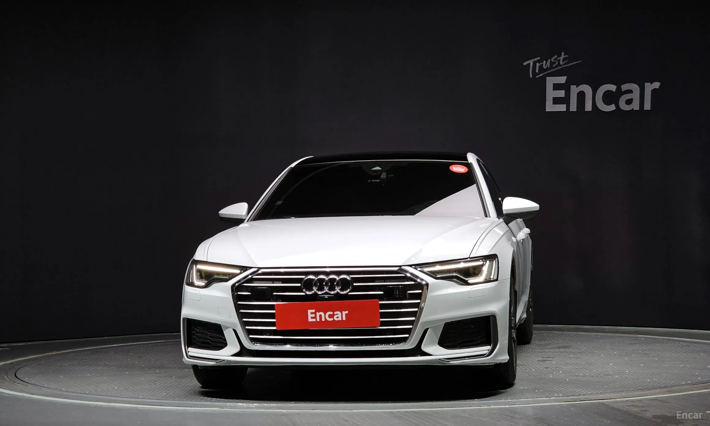 Audi A6 (C8) превью 2