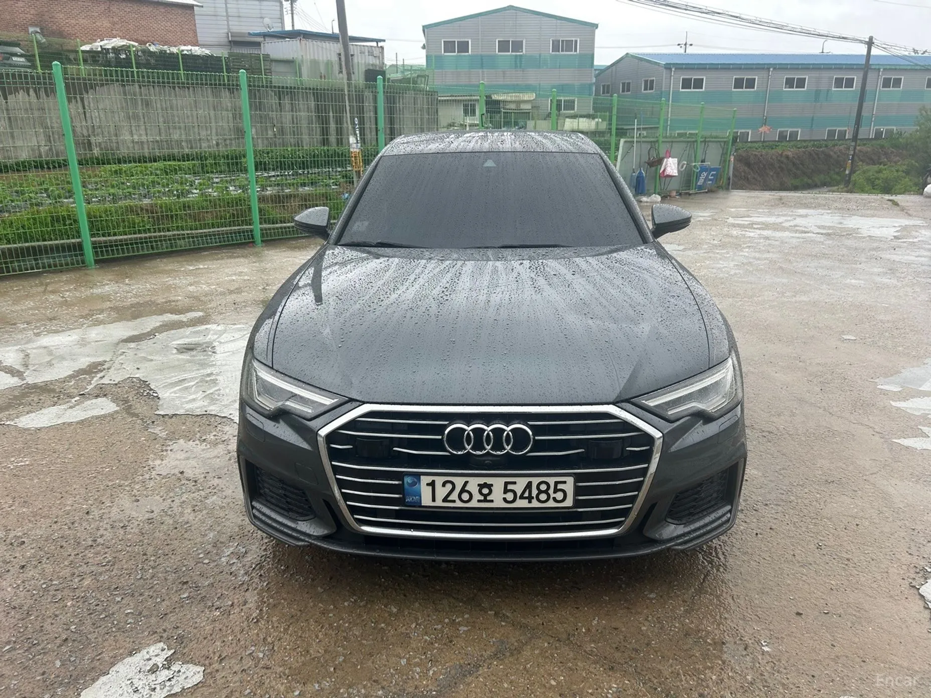 Audi A6 (C8)