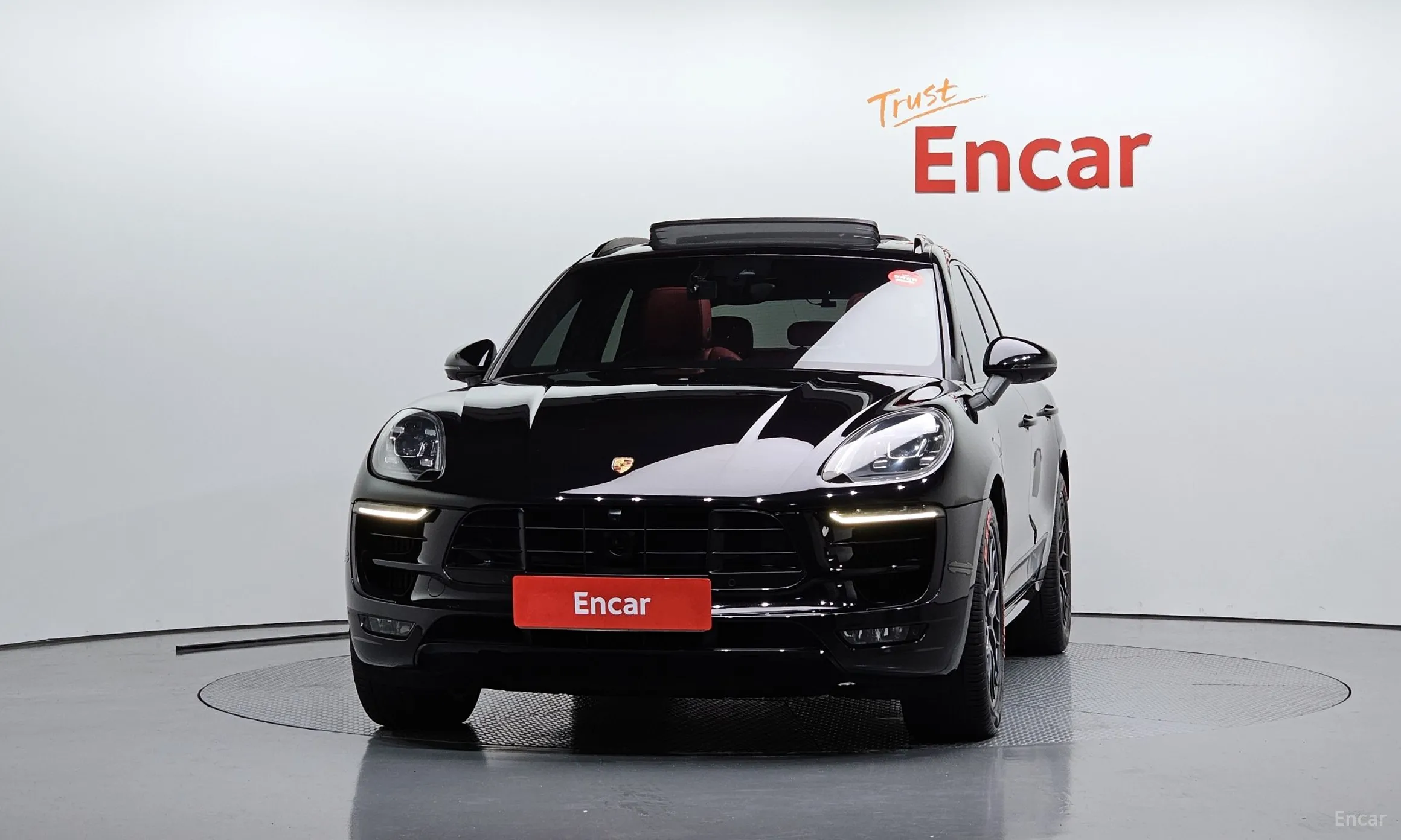 Porsche Macan превью 2