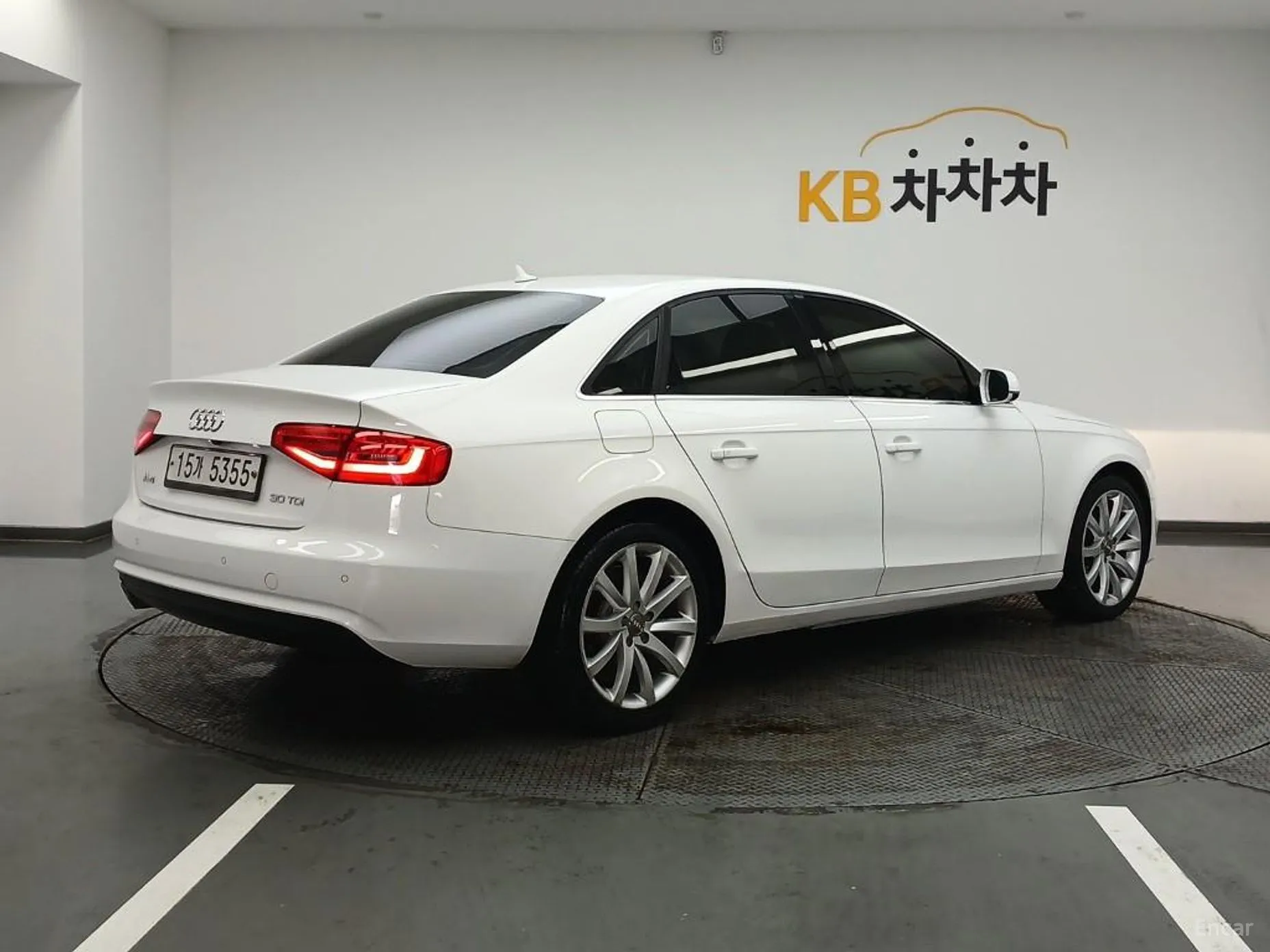 Audi New A4 превью 3