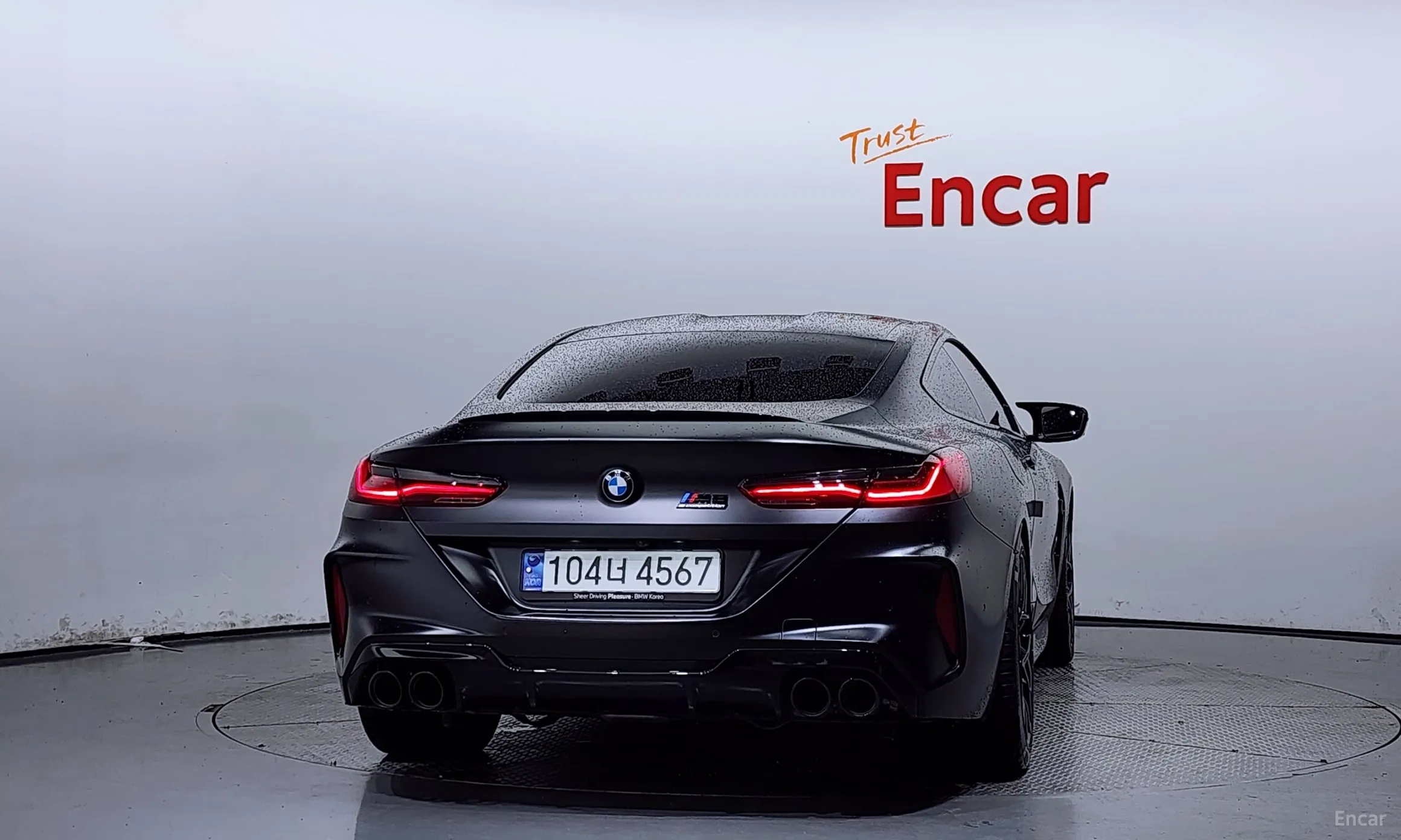BMW M8 (G15) превью 3