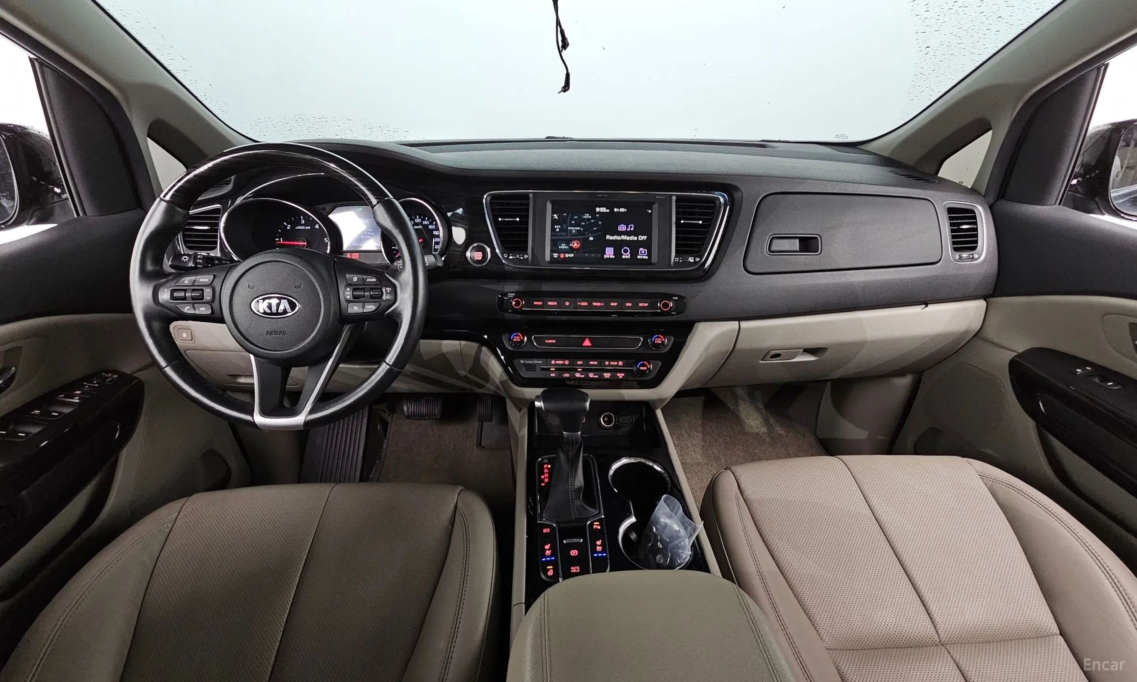 Kia Carnival превью 4