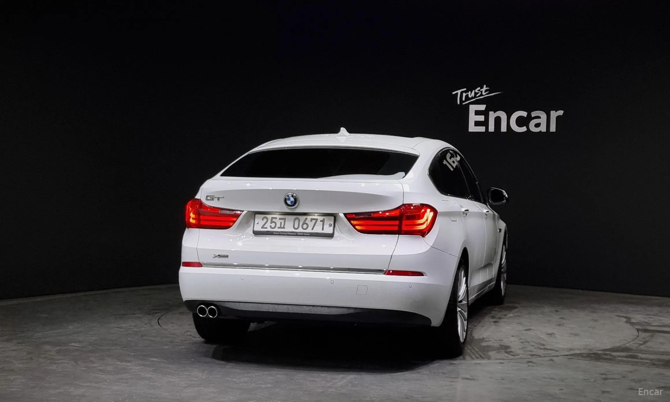 BMW 5 Series GT (F07) превью 3