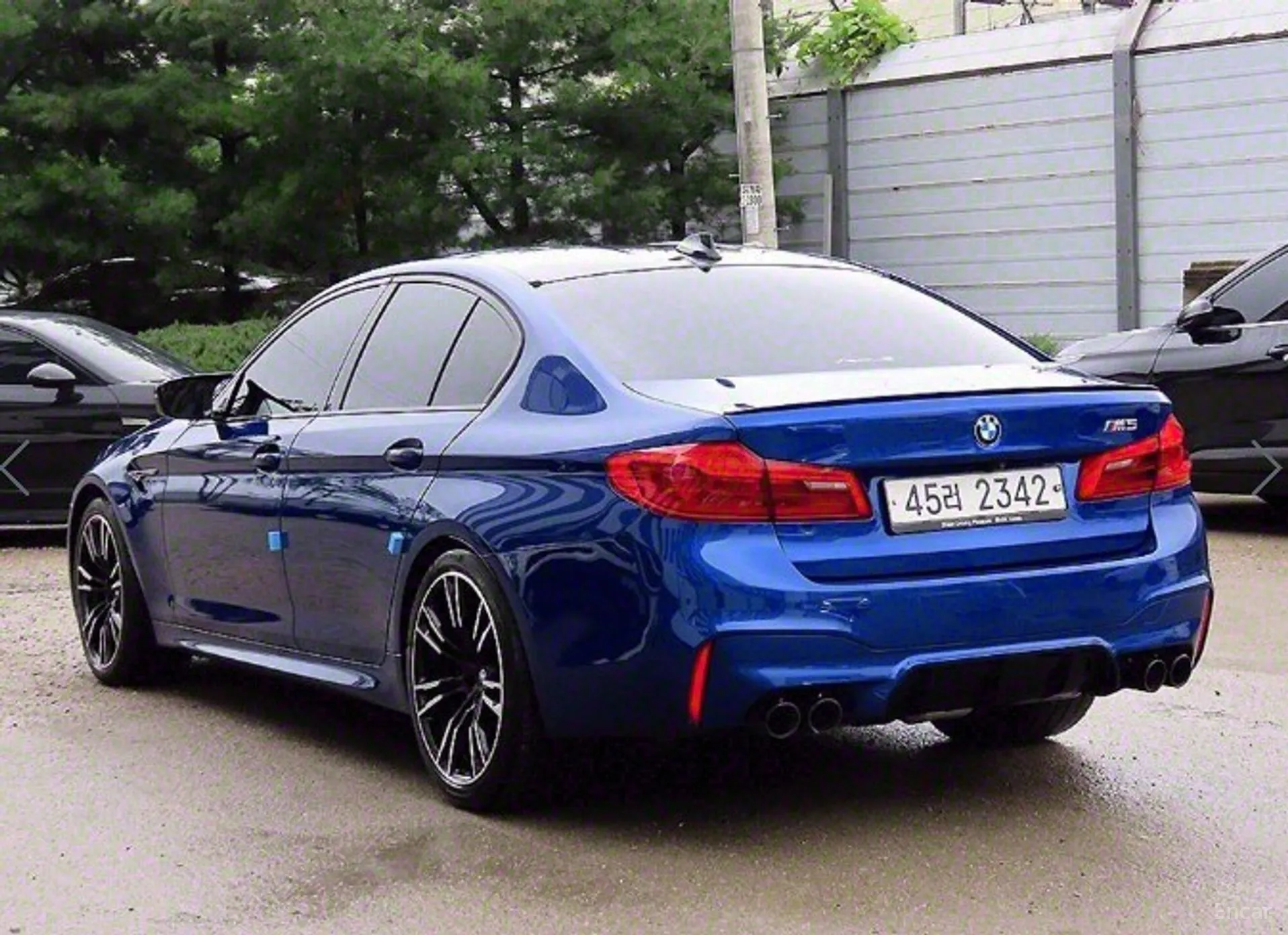 BMW M5 (F90)