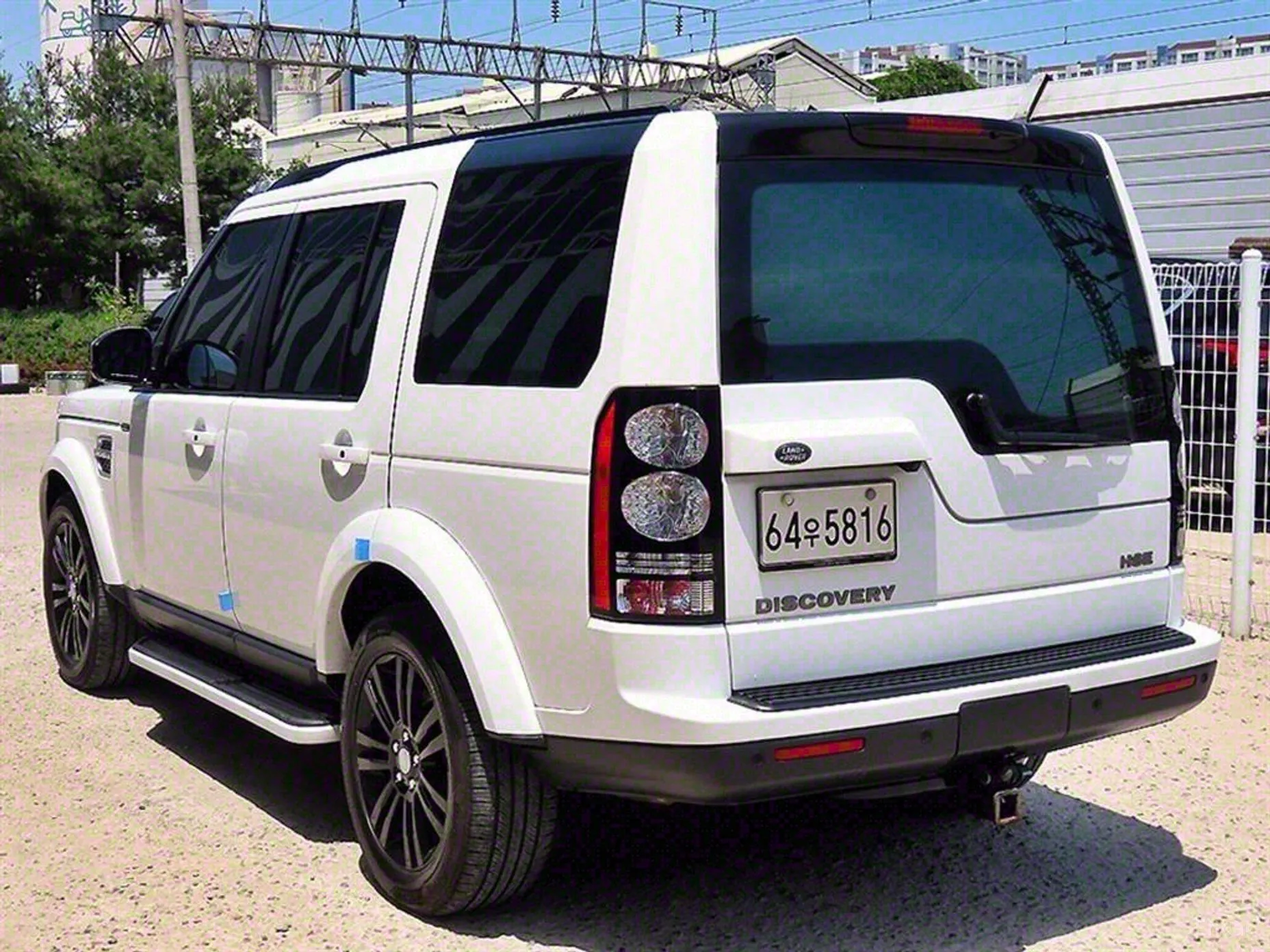 Land Rover Discovery 4 превью 2