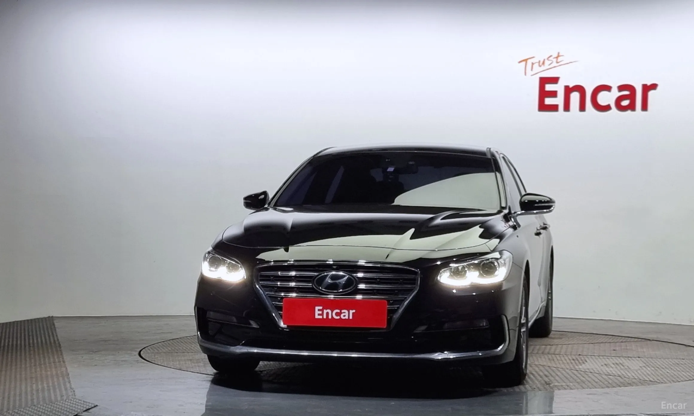 Hyundai Grandeur IG превью 2
