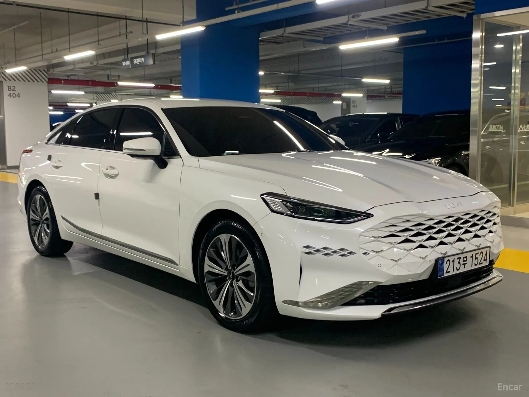 Kia K8 Hybrid