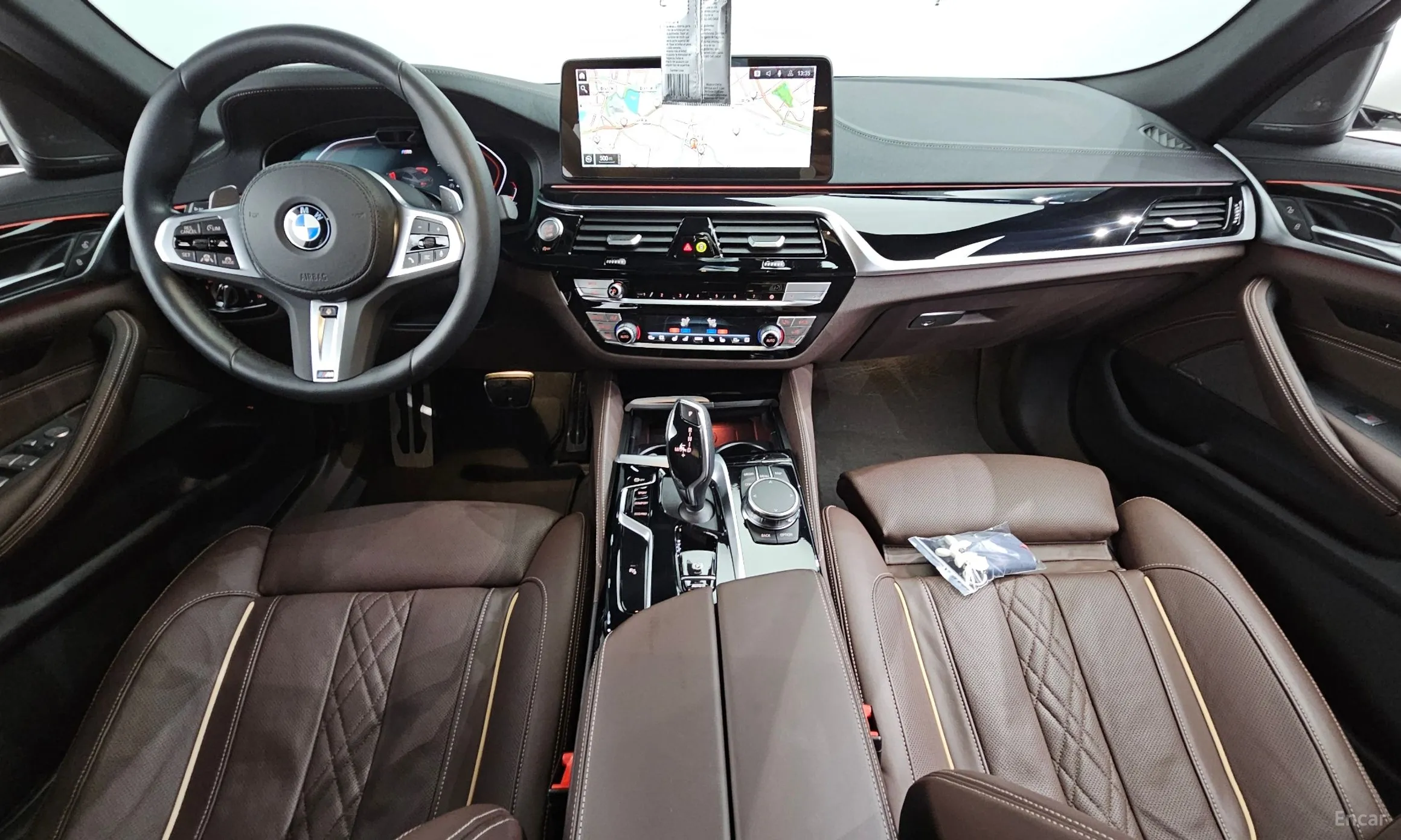 BMW 5 Series (G30) превью 4