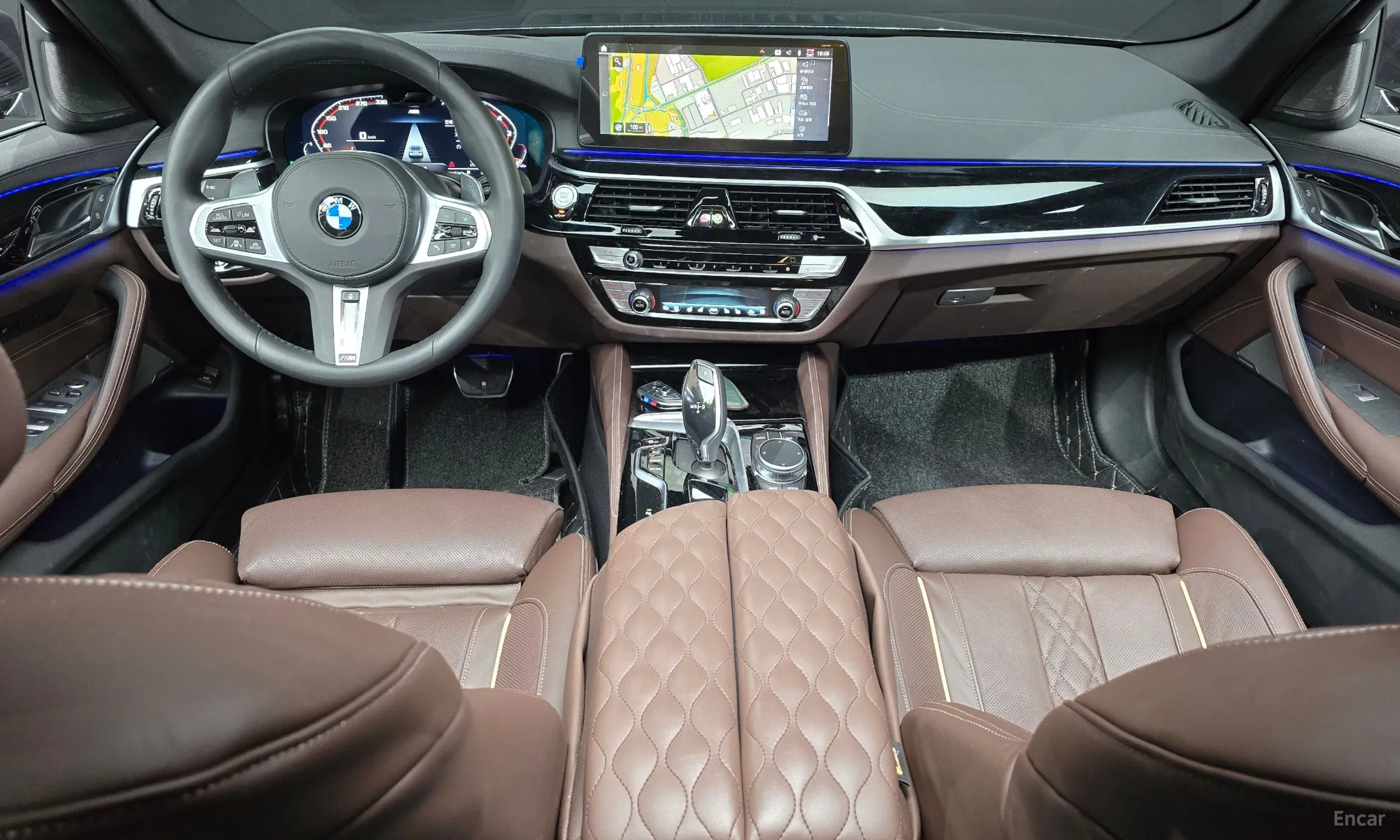 BMW 5 Series (G30) превью 4