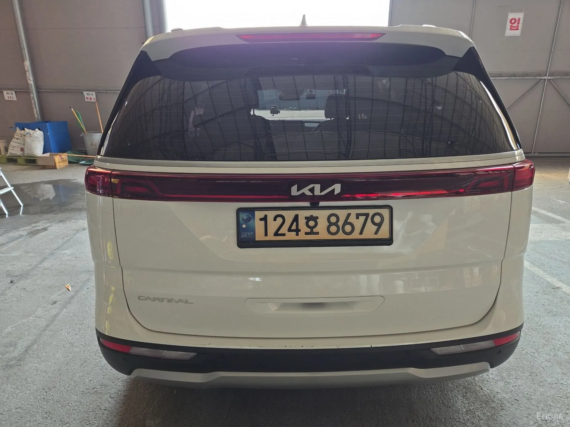 Kia Carnival Gen 4 превью 3