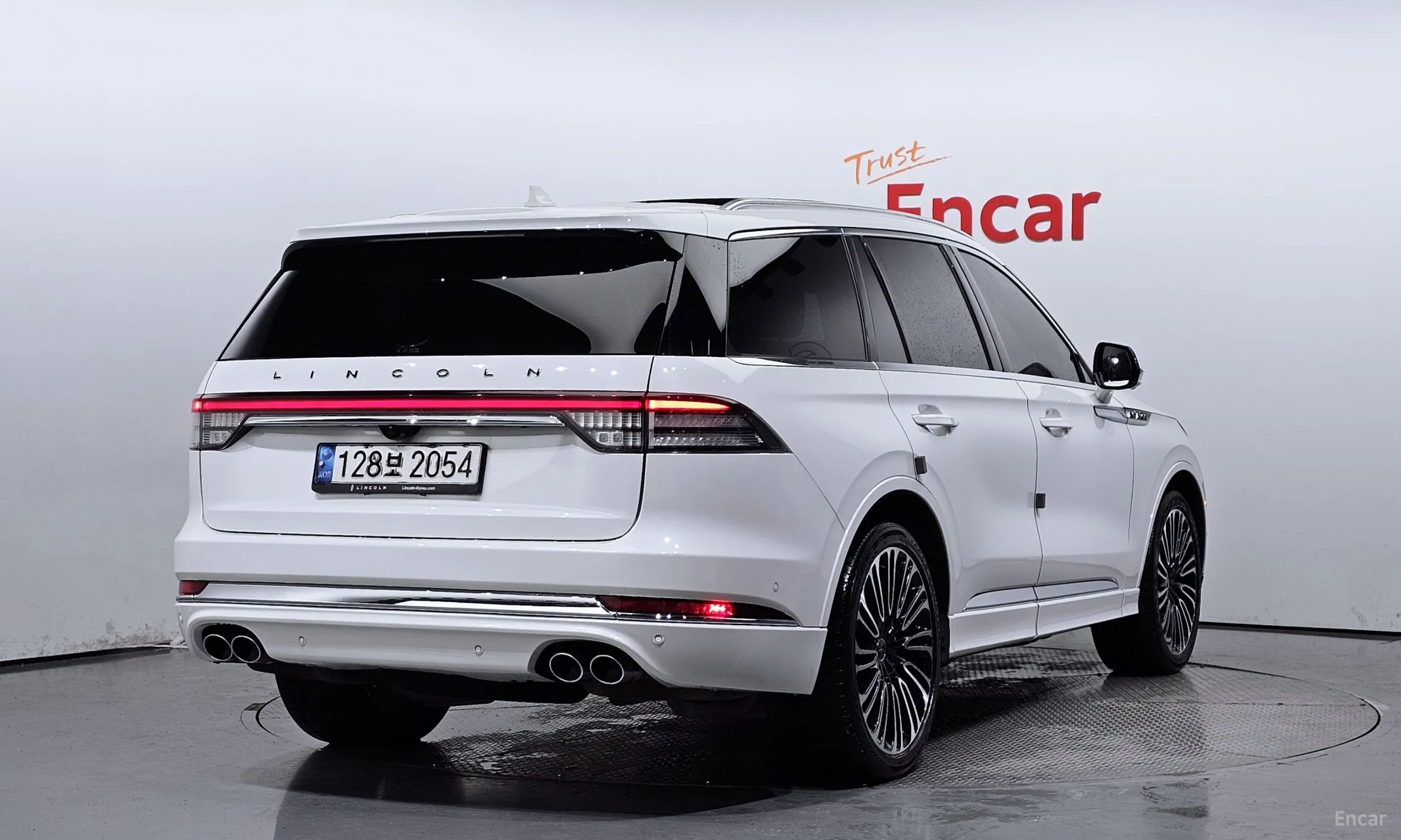 Lincoln Aviator 2nd Generation превью 2