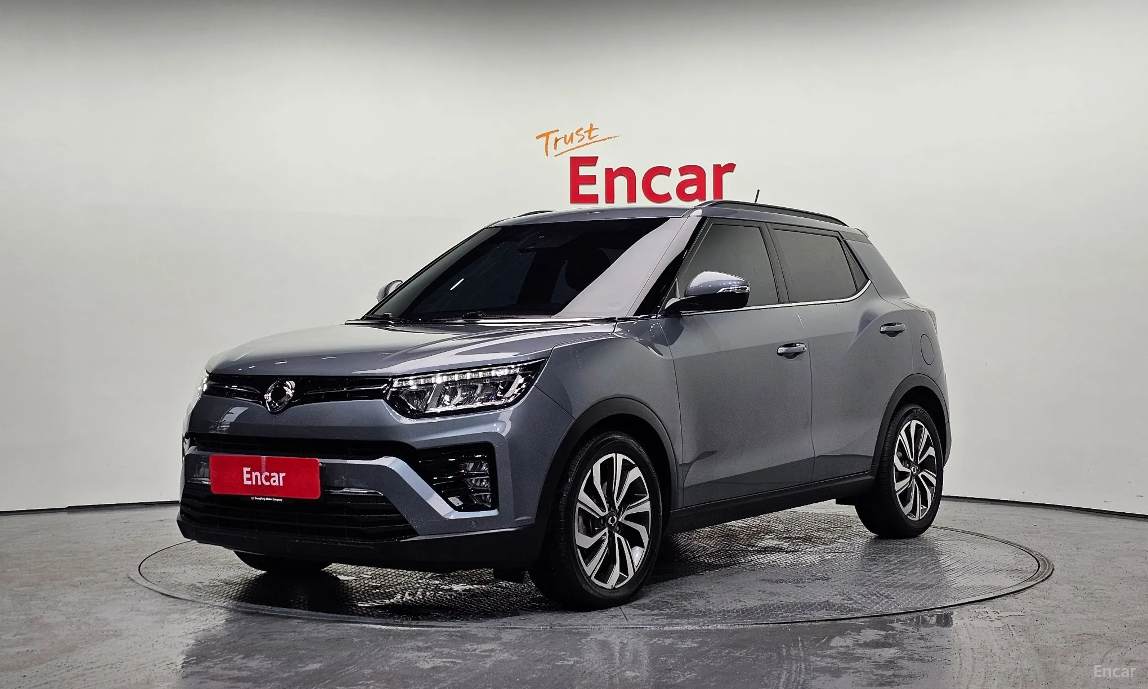 Berry New Tivoli