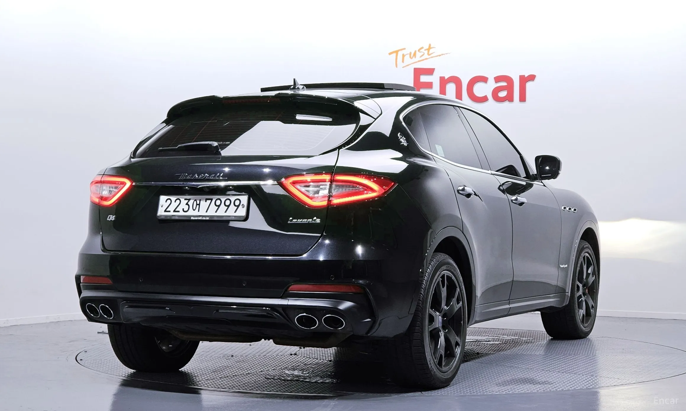 Maserati Levante превью 2