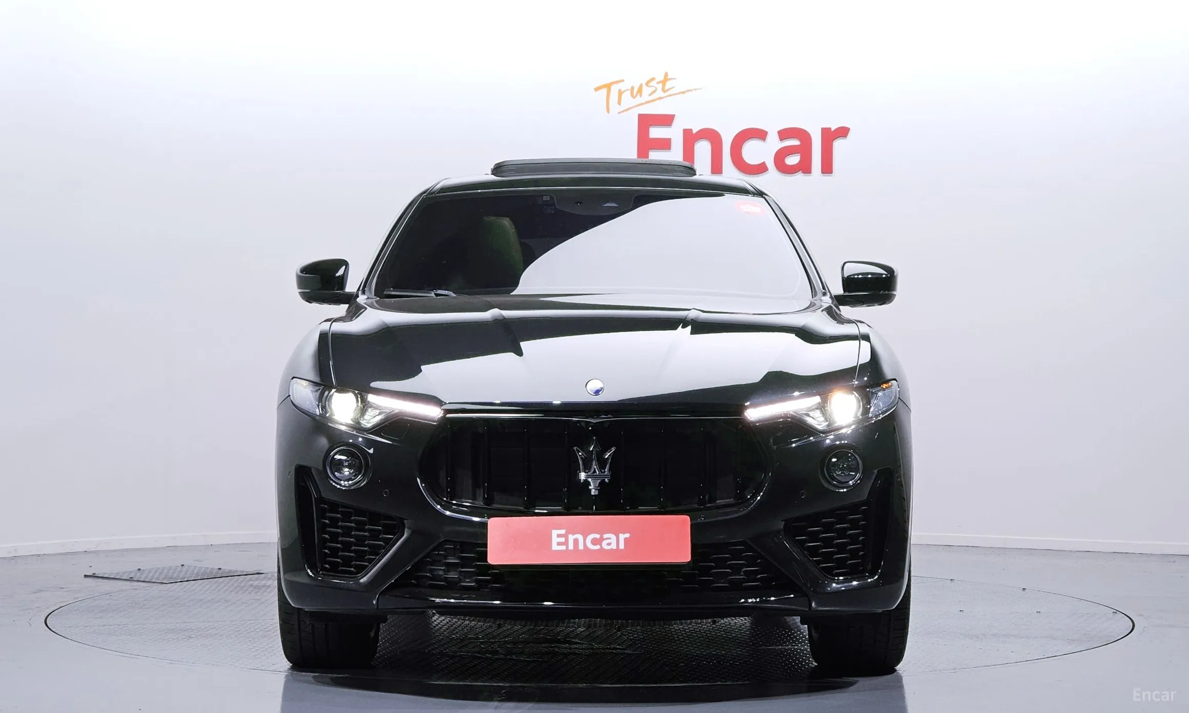 Maserati Levante превью 3