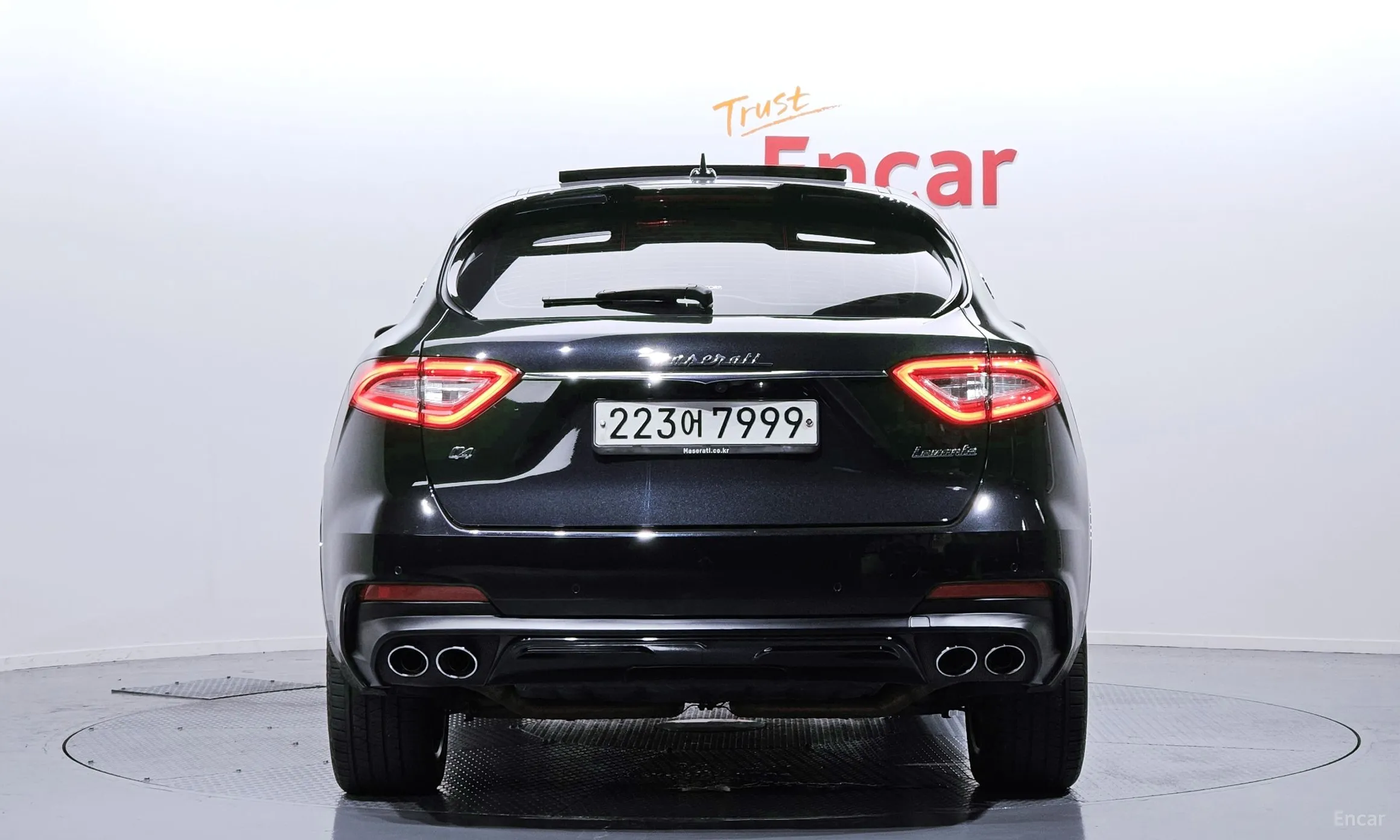 Maserati Levante превью 4