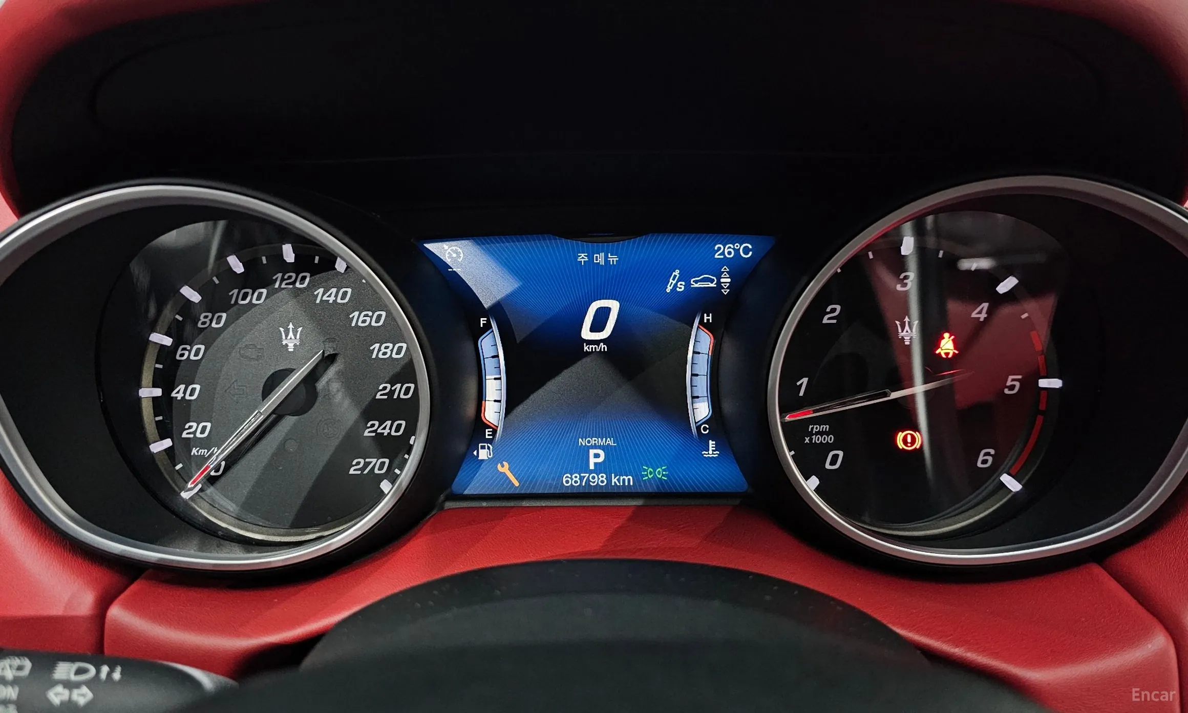 Maserati Levante превью 8