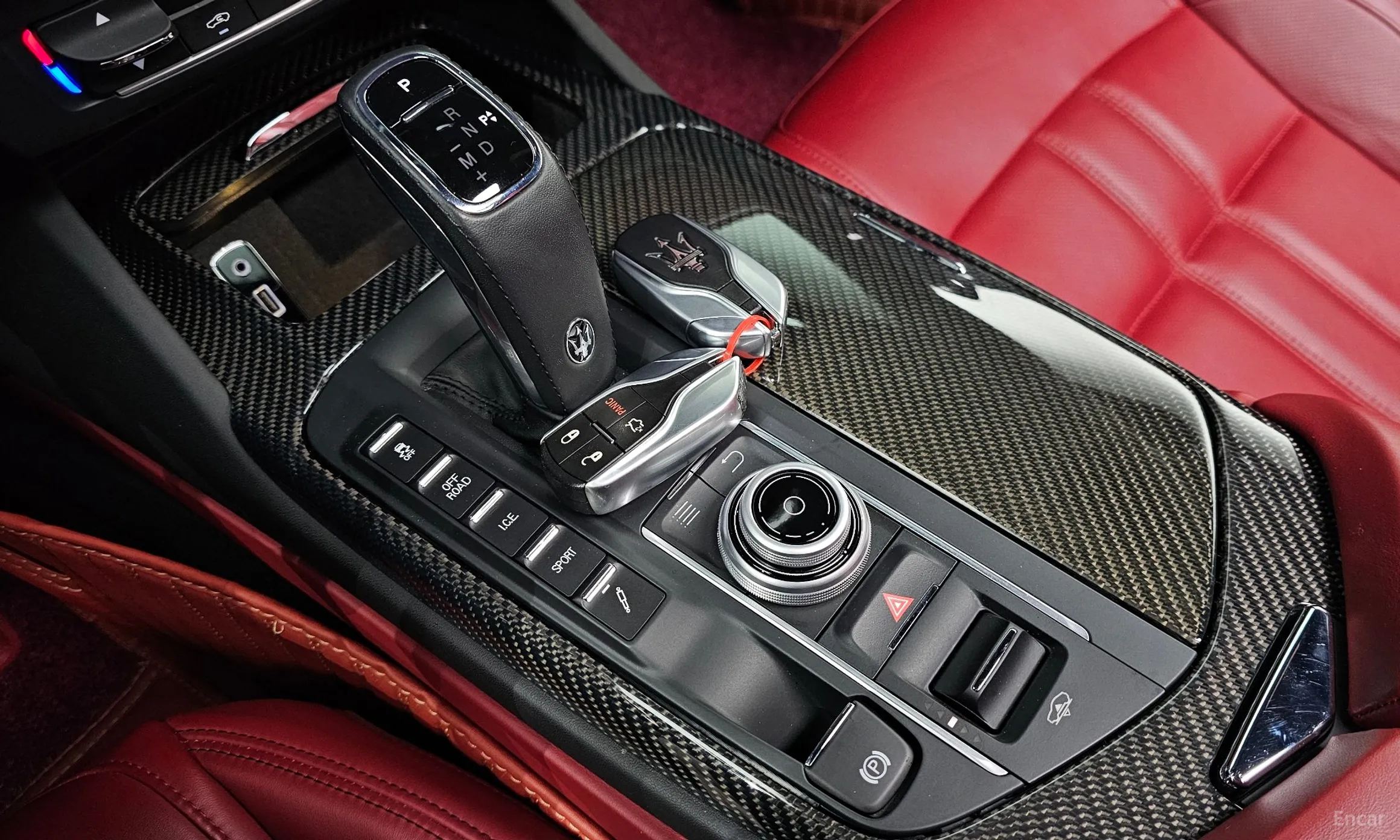 Maserati Levante превью 9