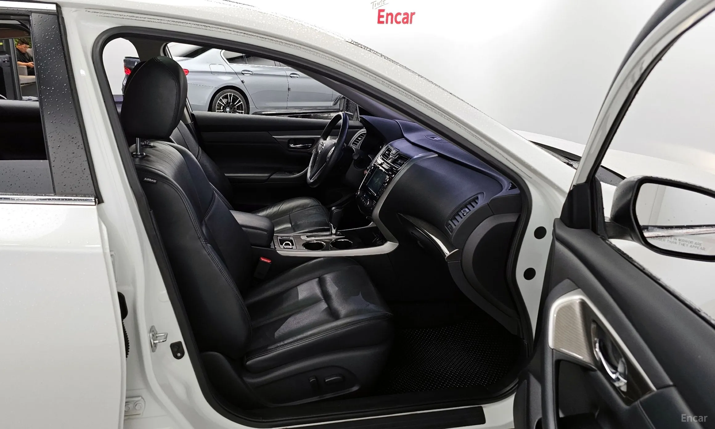 Nissan Altima превью 11