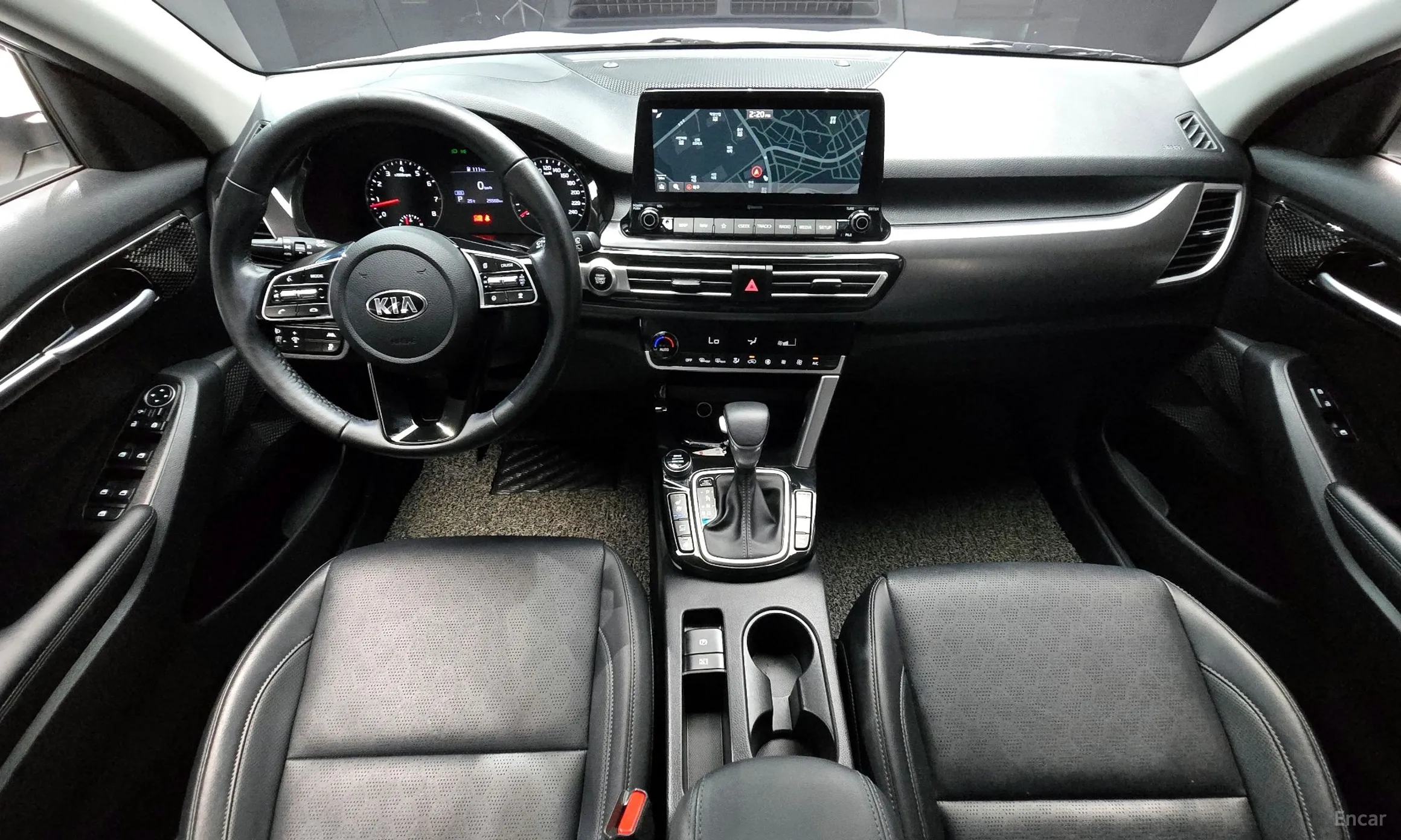 Kia Seltos превью 4