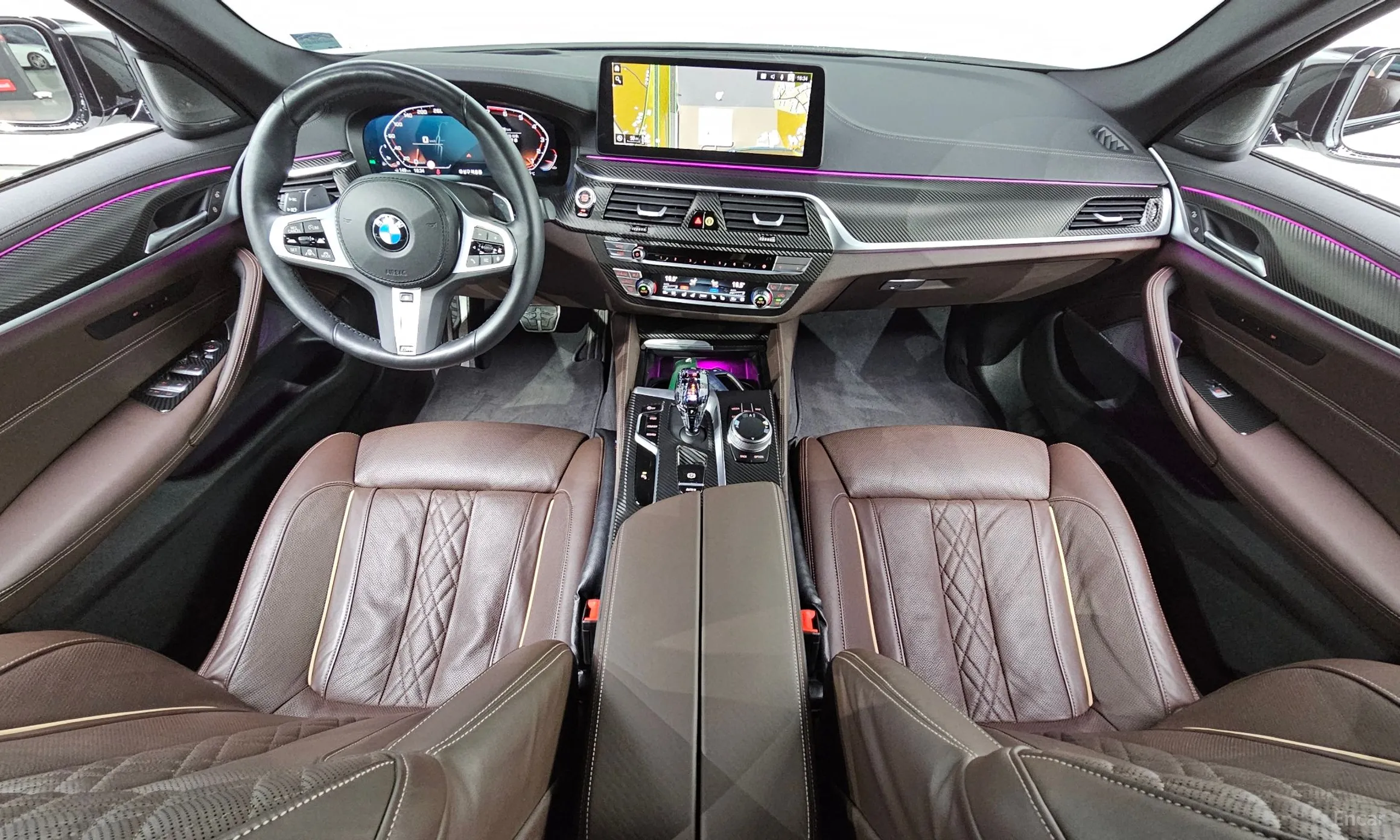 BMW 5 Series (G30) превью 4