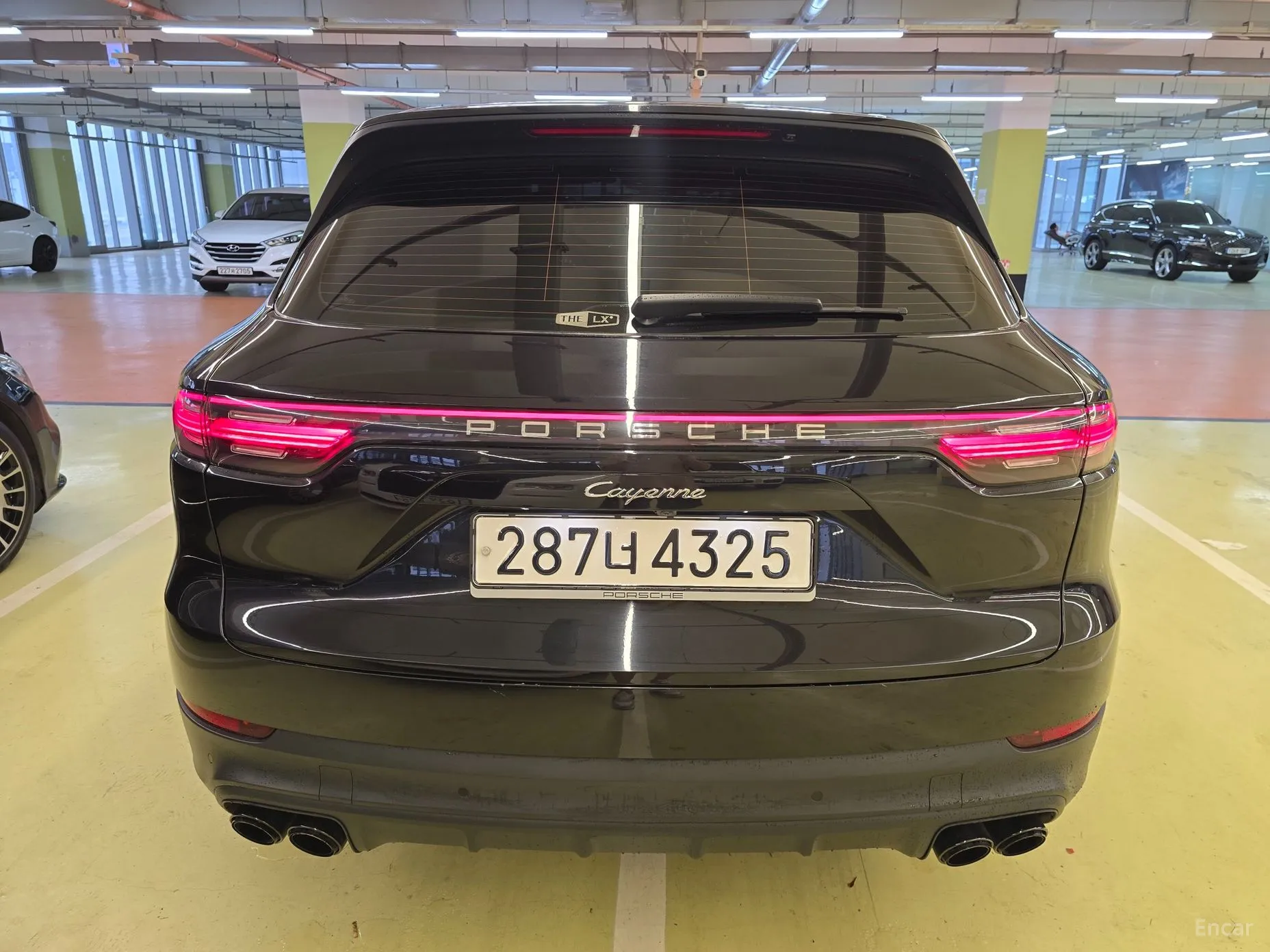 Porsche Cayenne (PO536) превью 3