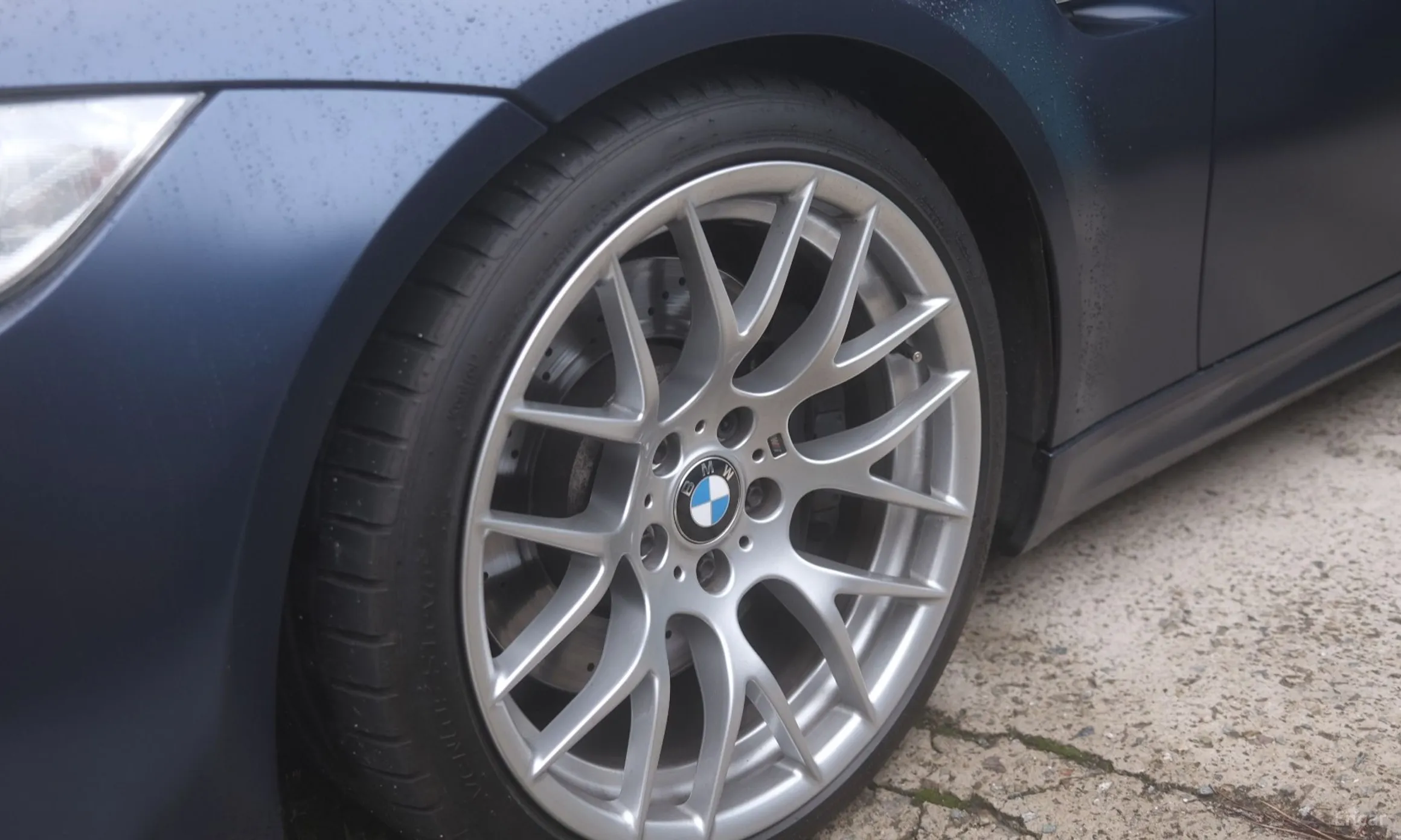 BMW M3 (E90)