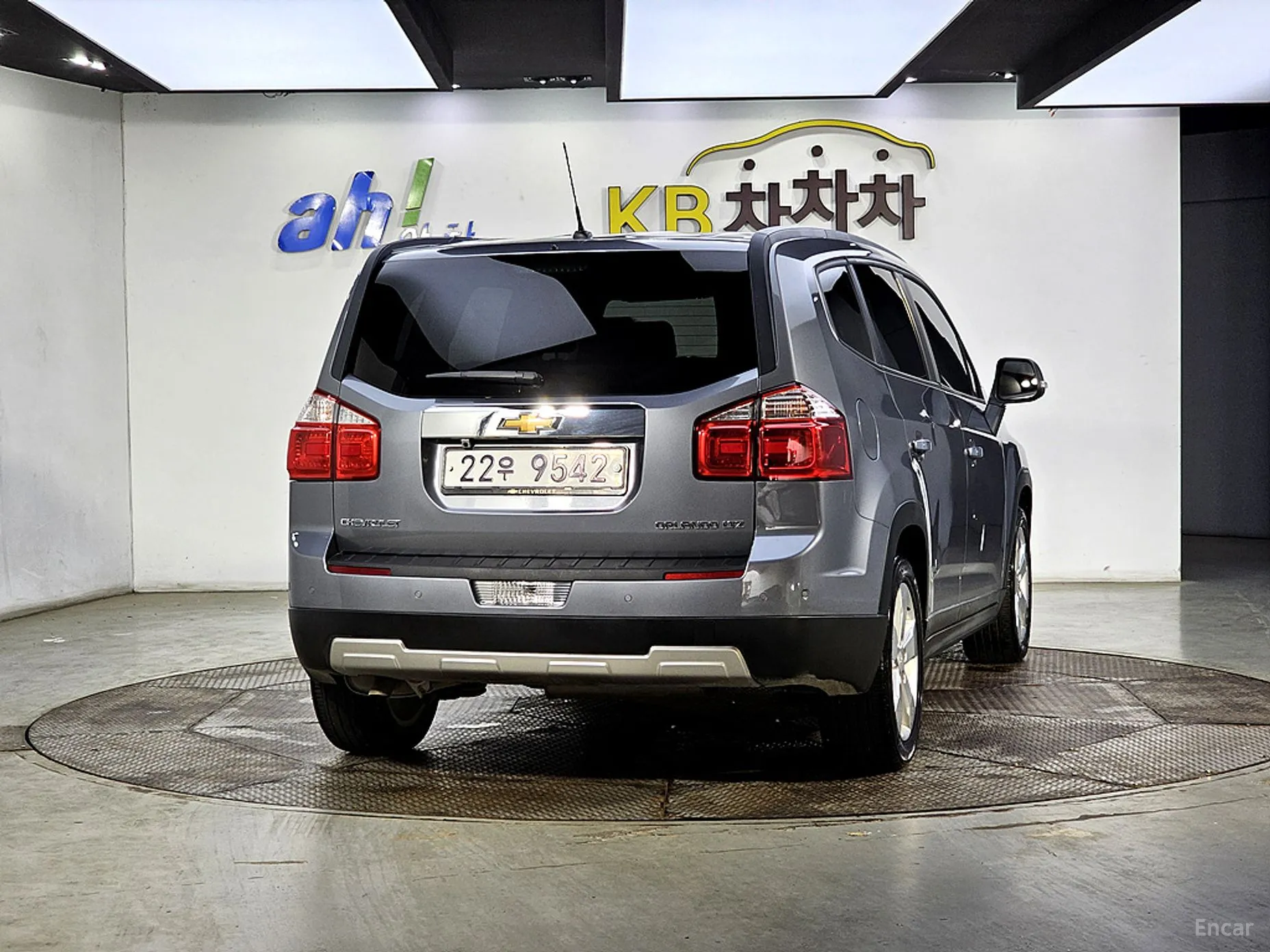 Chevrolet (GM Daewoo) Orlando превью 3