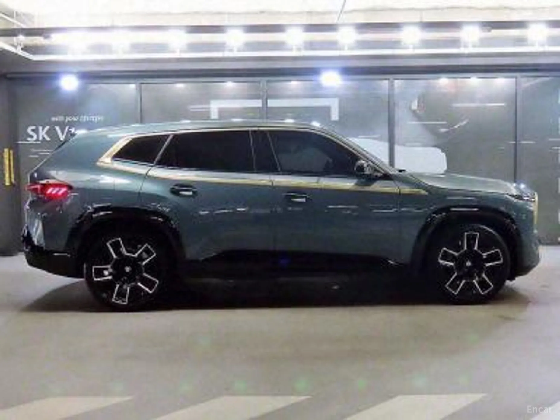 BMW XM (G09) превью 2