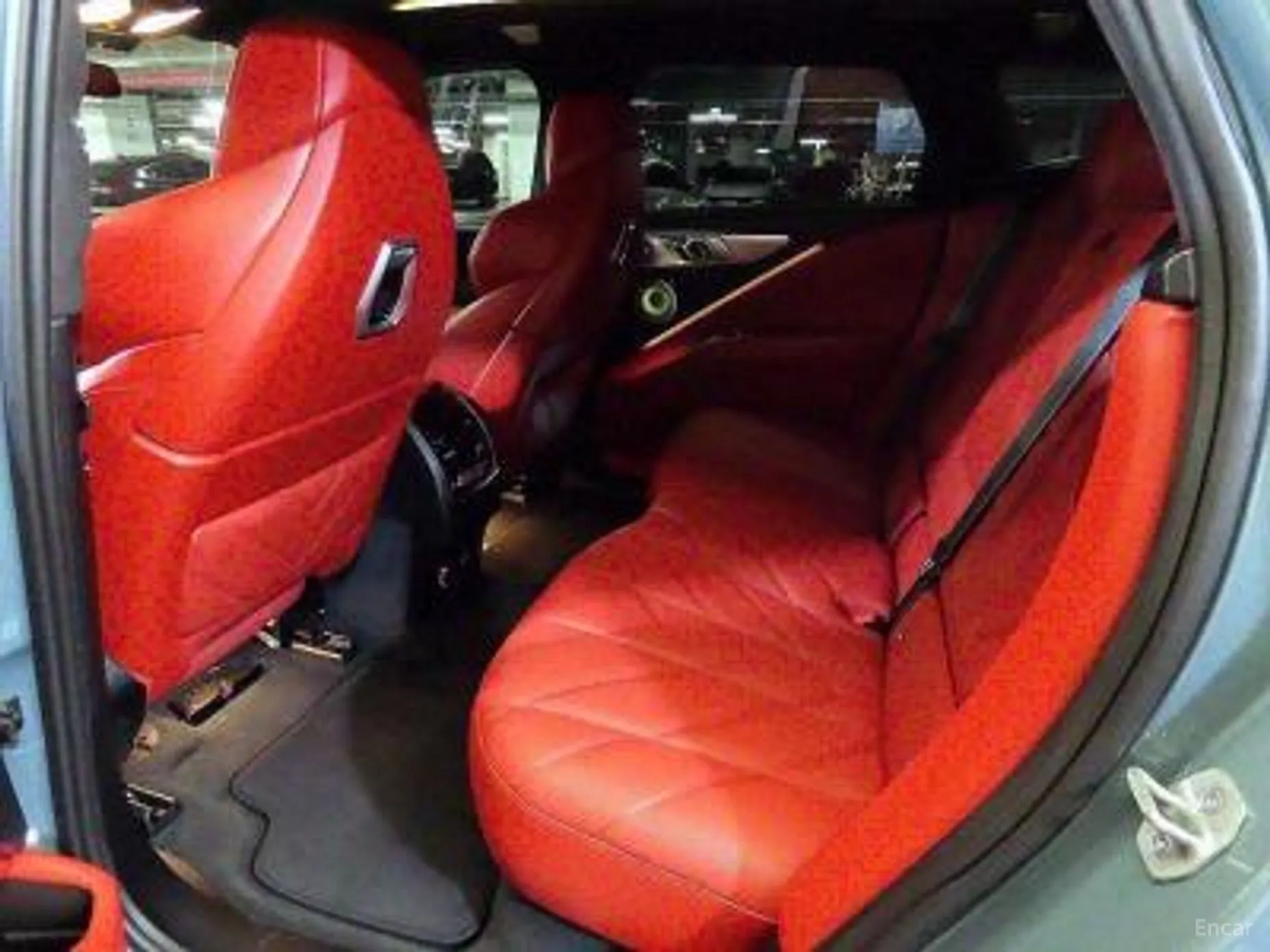 BMW XM (G09) превью 4