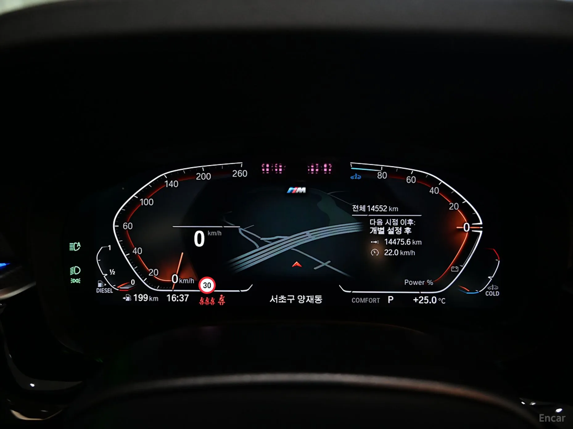 BMW 5 Series (G30) превью 4