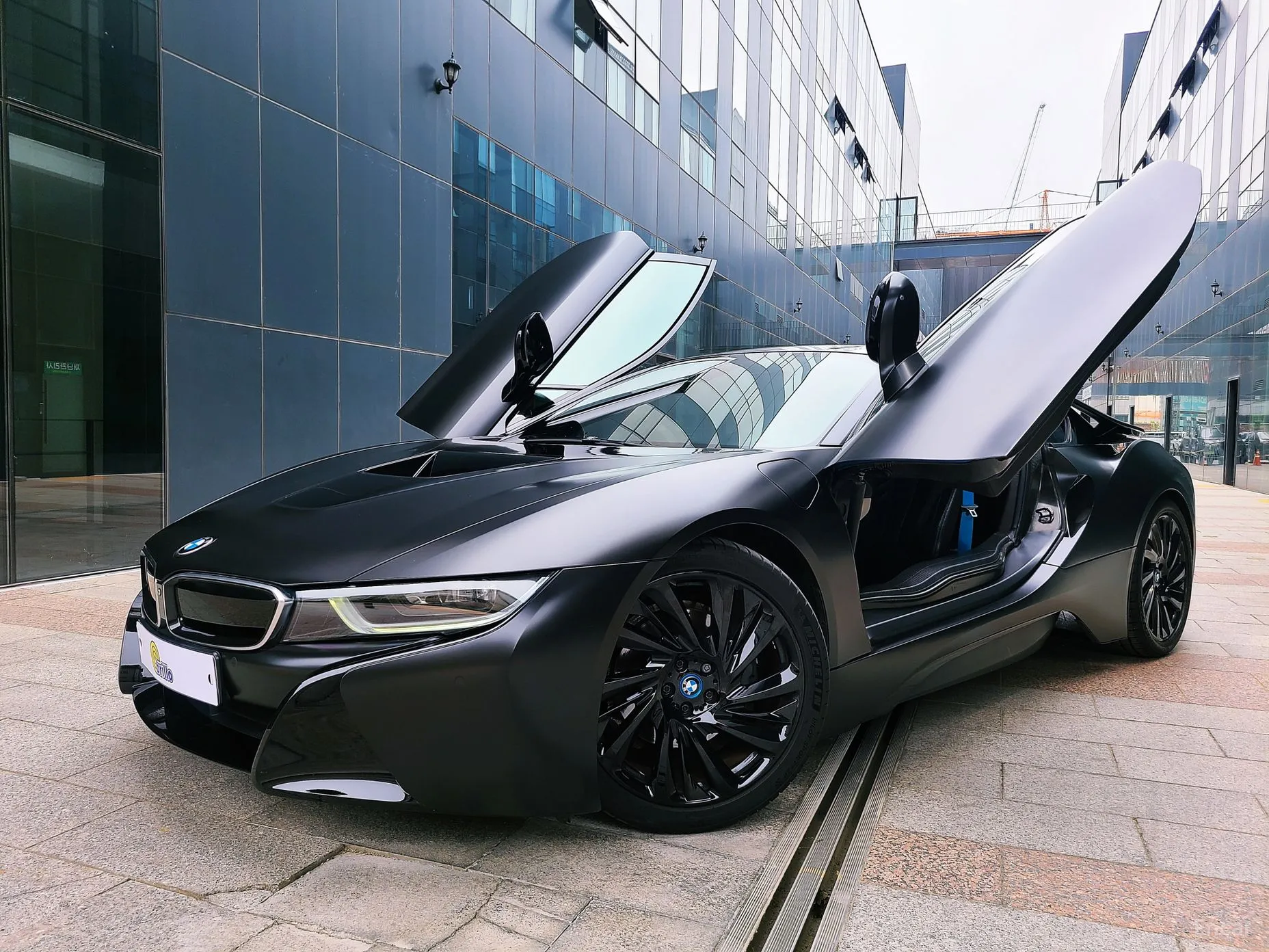 BMW i8 превью 3