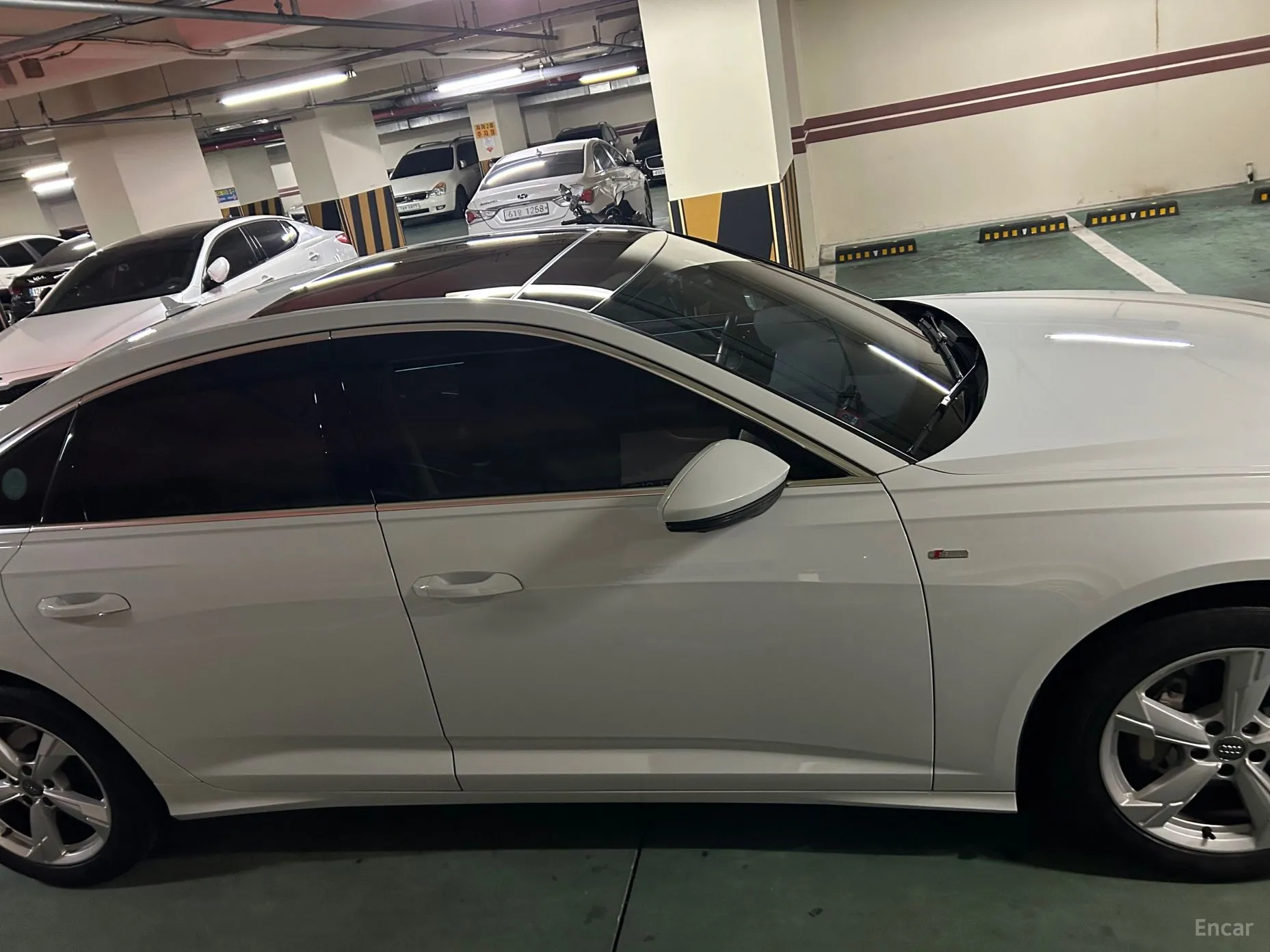 Audi A6 (C8) превью 4