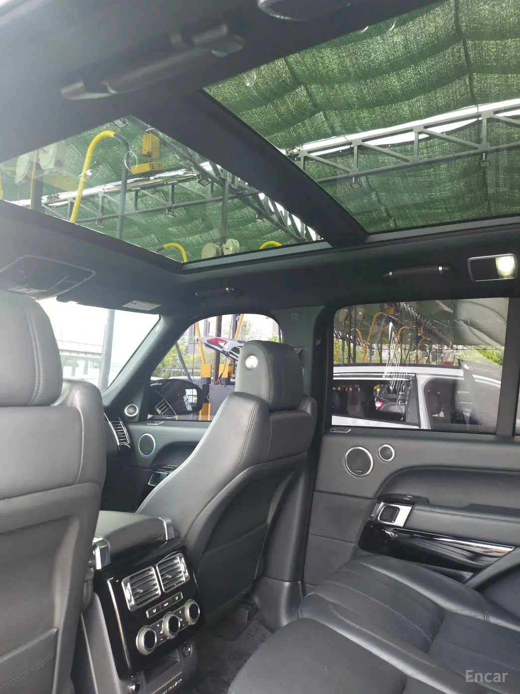 Land Rover Range Rover 4th Generation превью 3