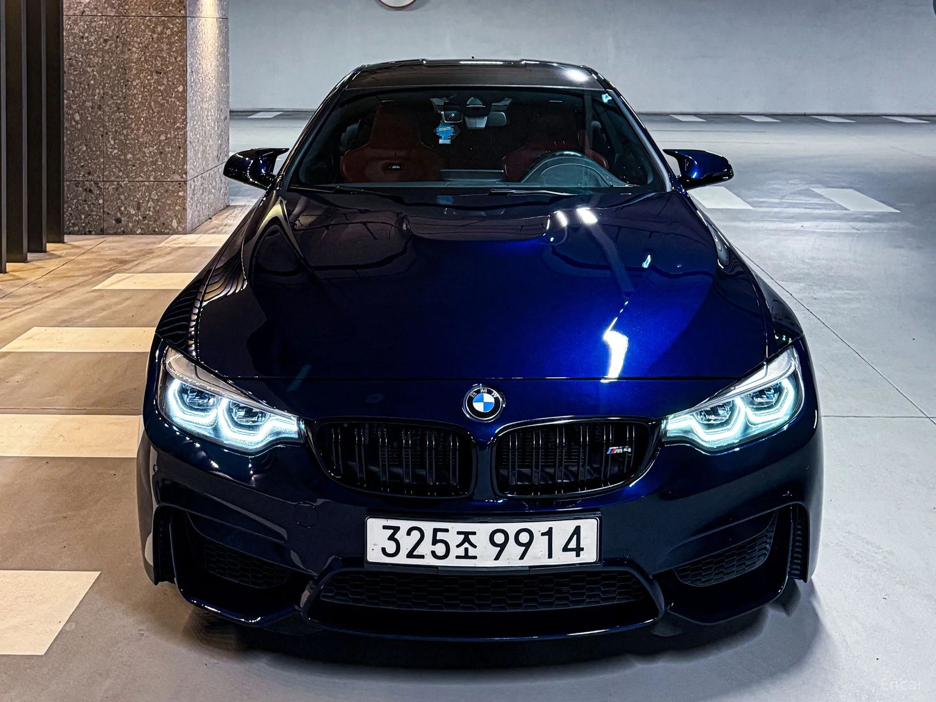 BMW M4 (F82)