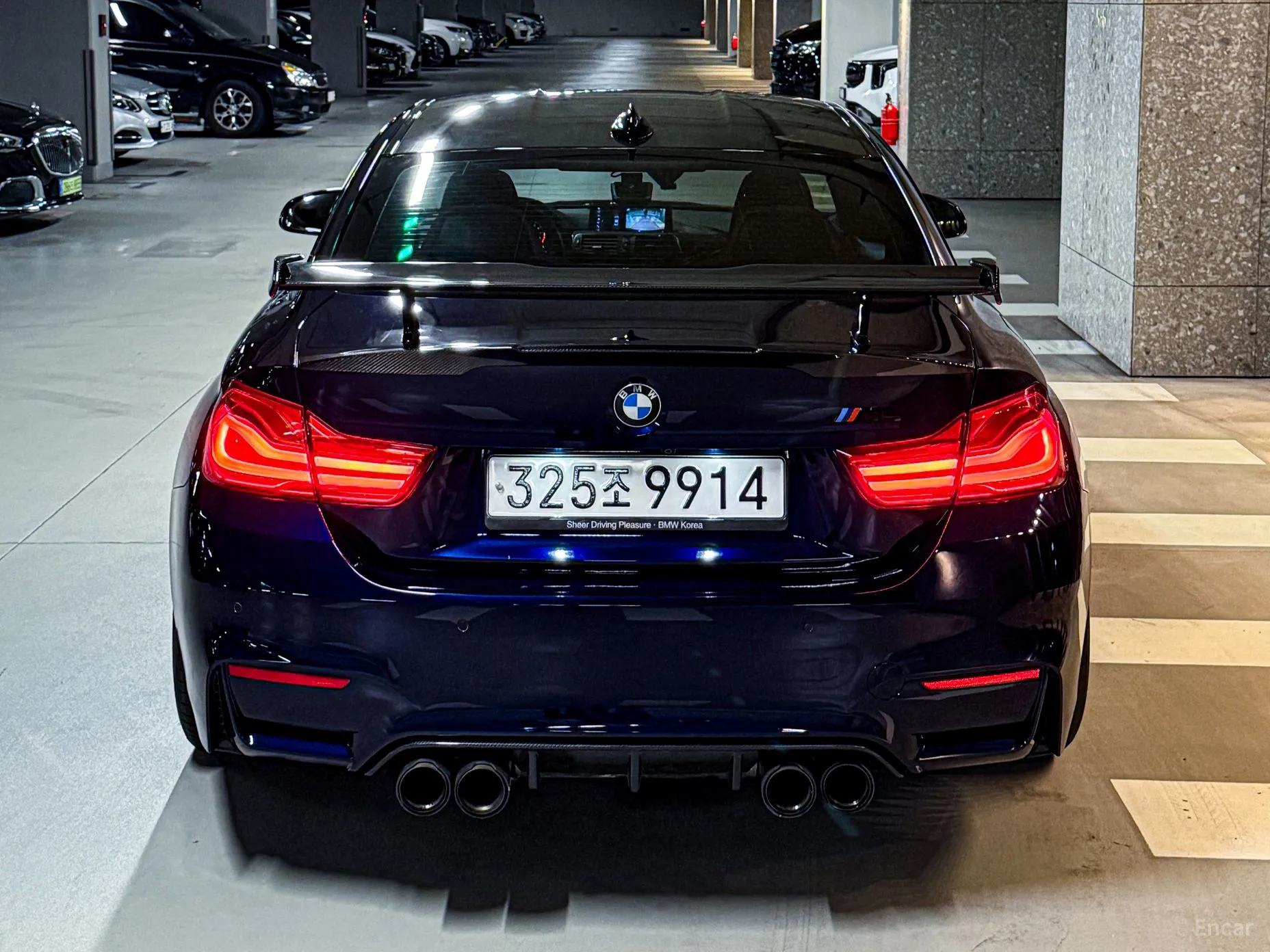 BMW M4 (F82) превью 3
