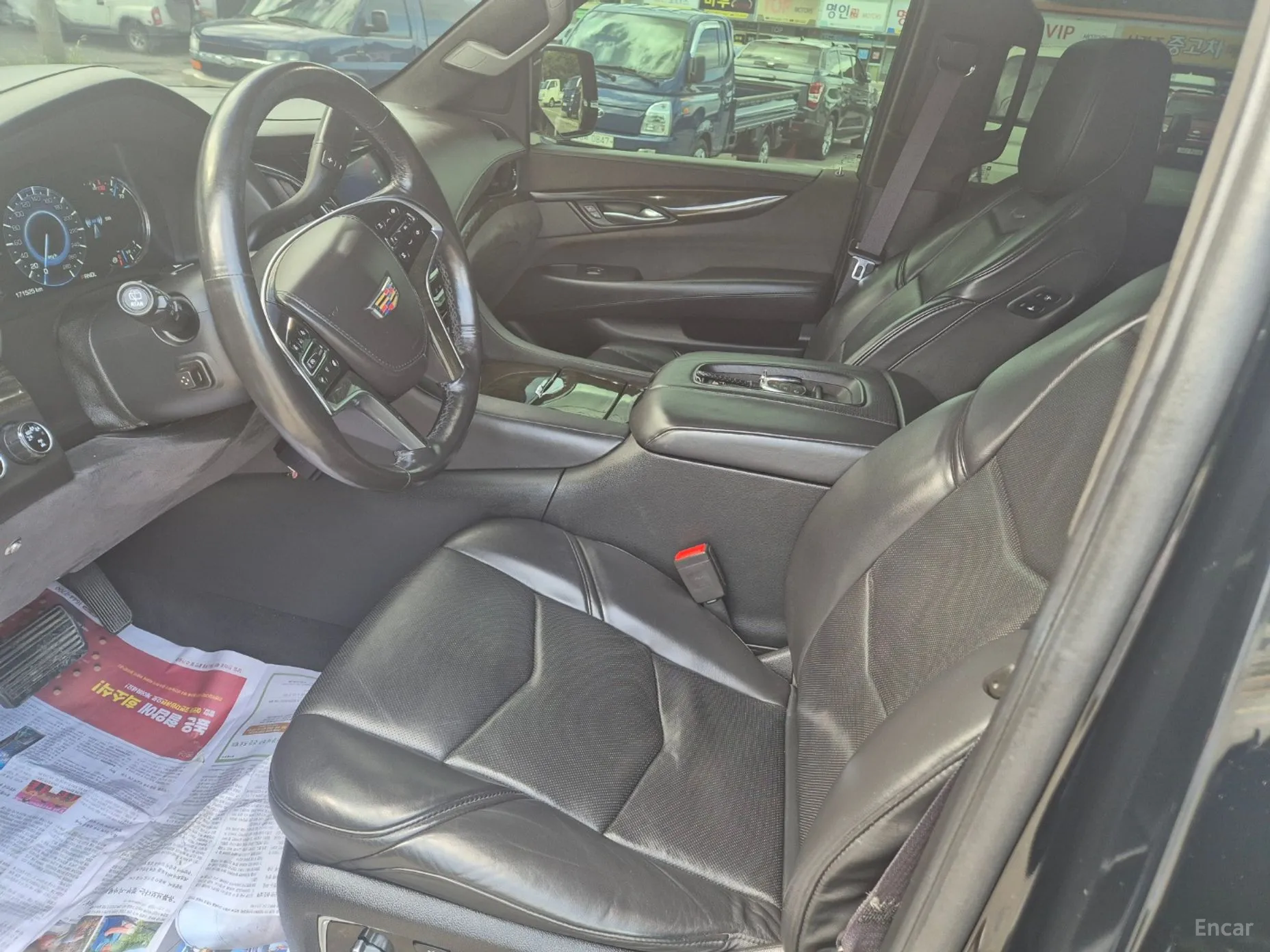 Cadillac Escalade превью 10