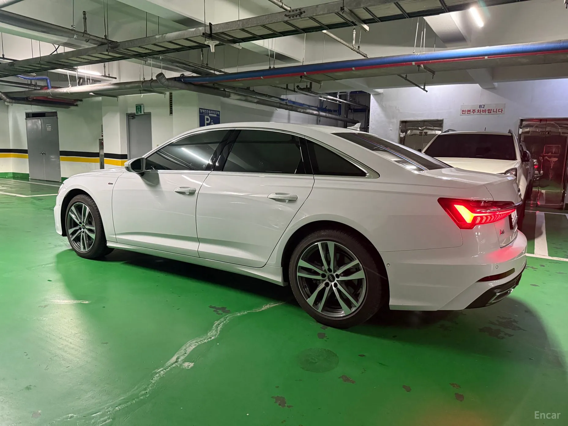 Audi A6 (C8) превью 2