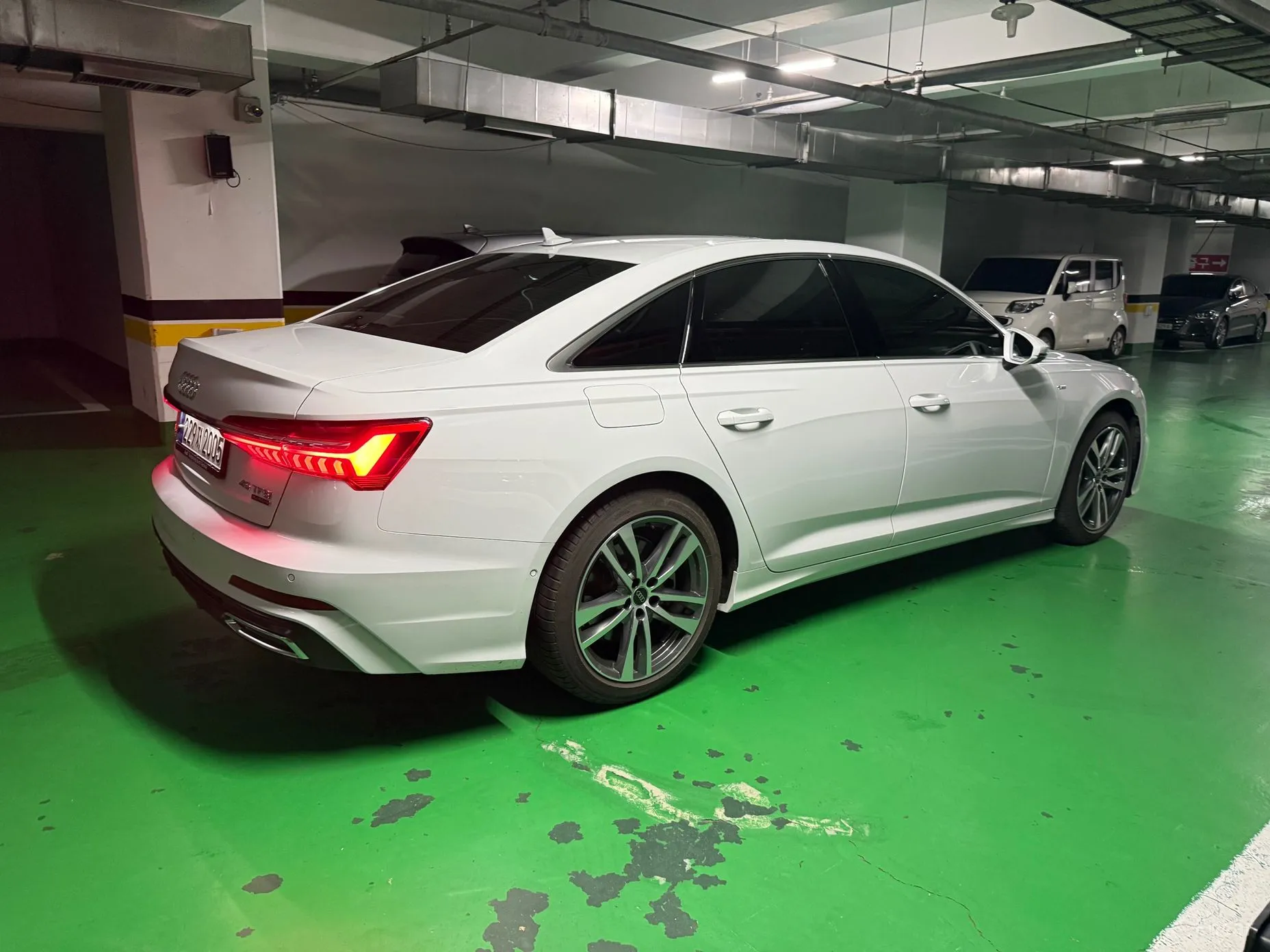 Audi A6 (C8) превью 4