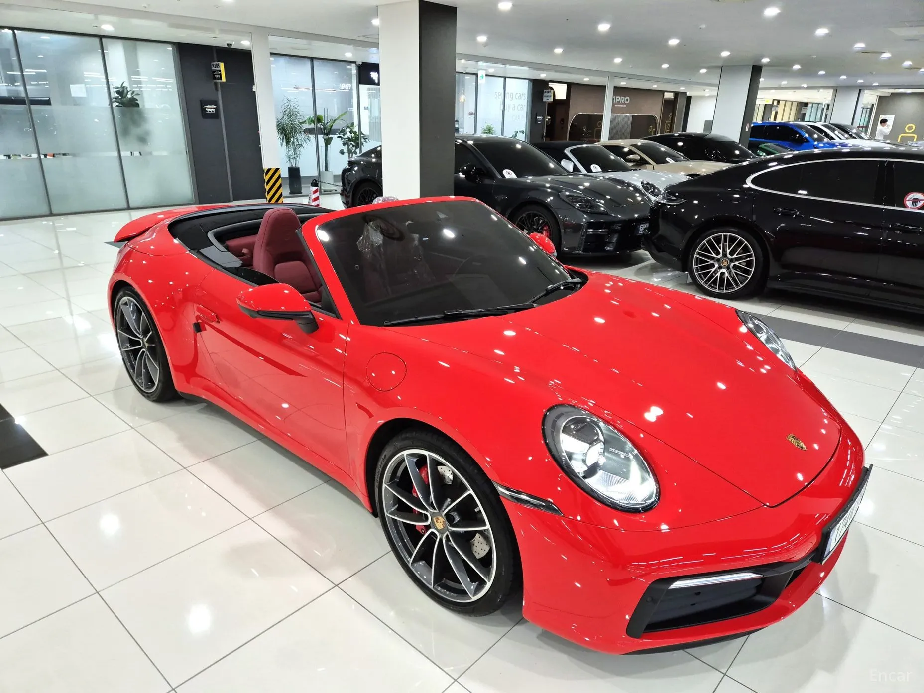 Porsche 911 (992) превью 2