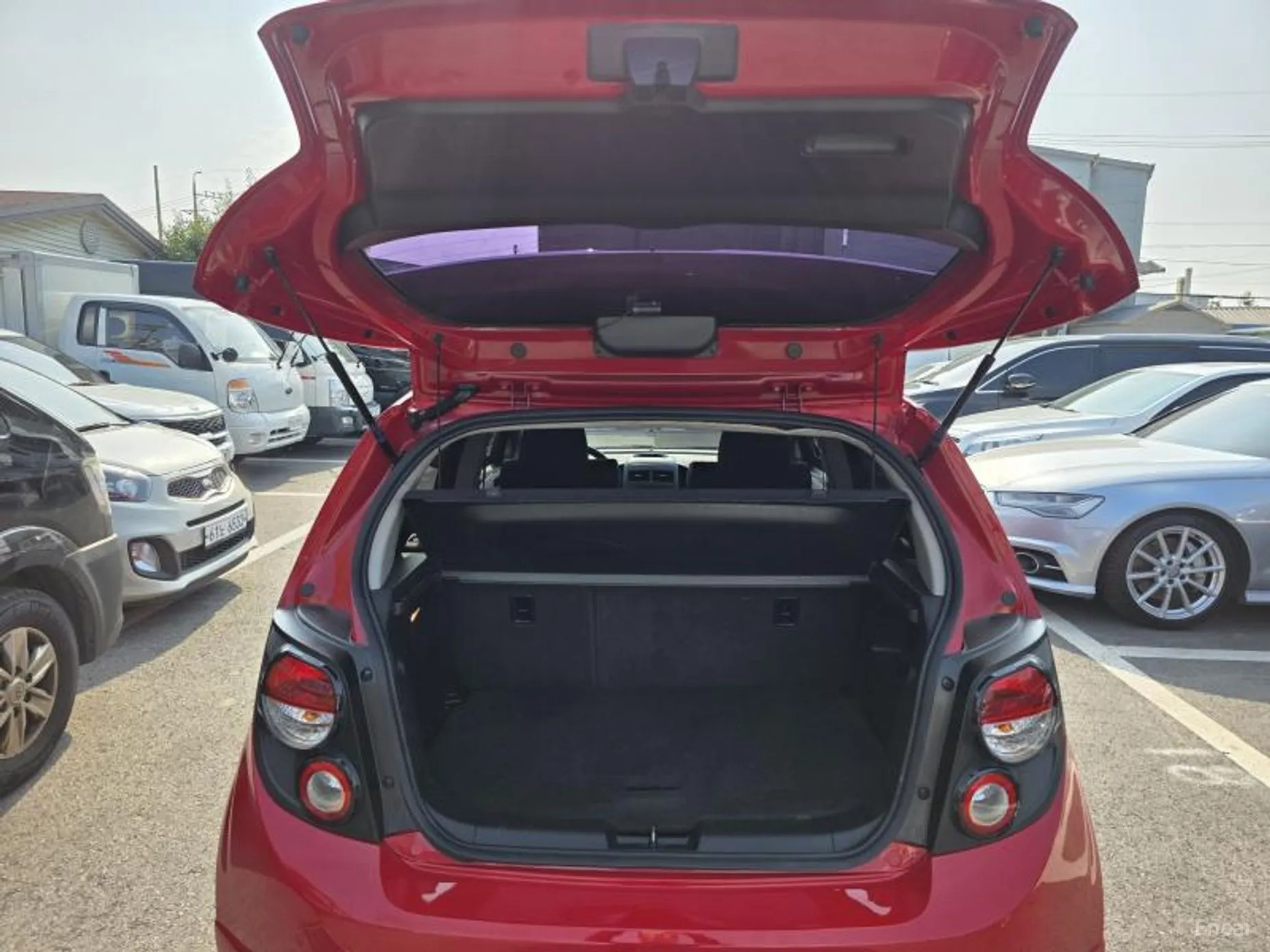 Chevrolet (GM Daewoo) Aveo Hatchback превью 4