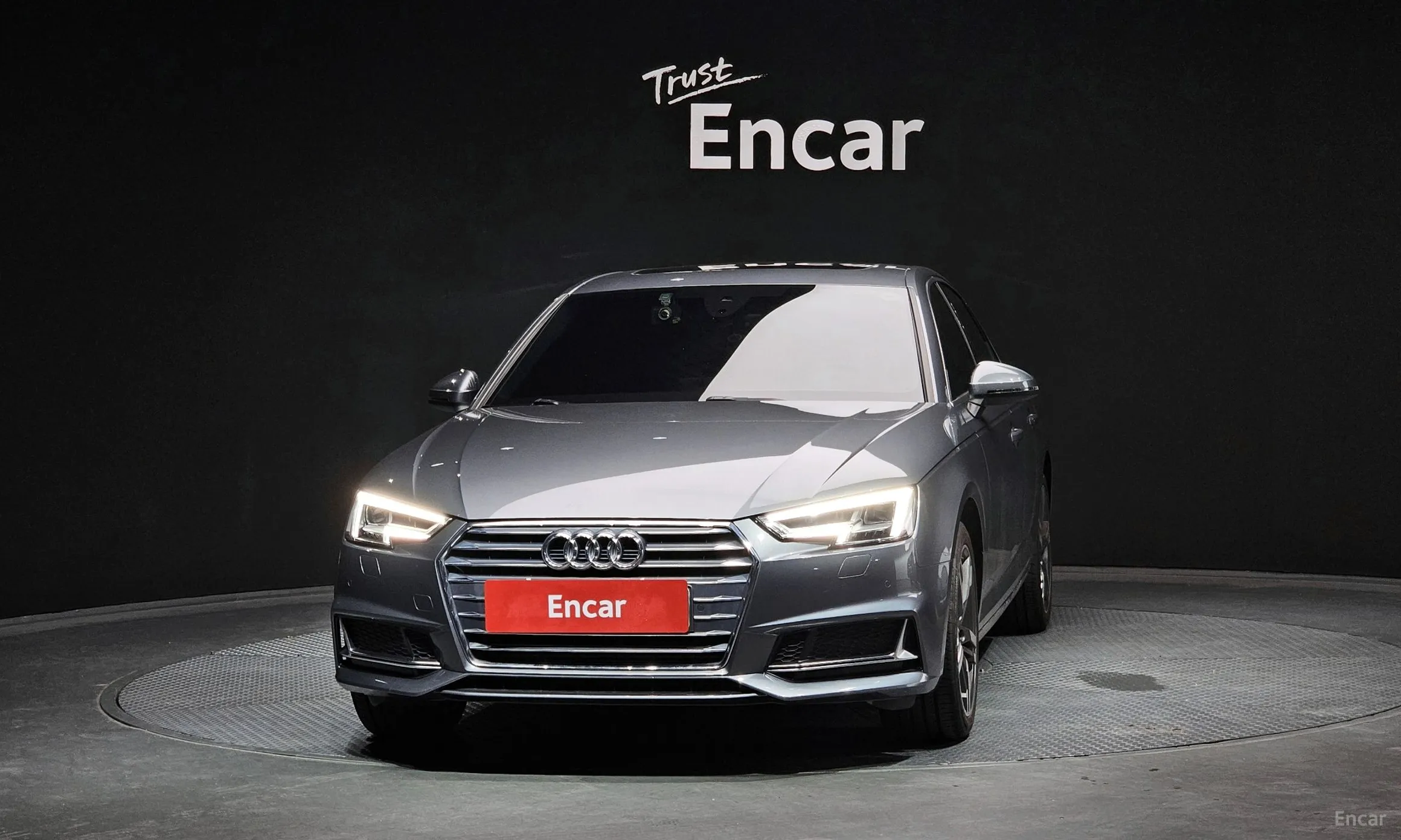 Audi A4 (B9) превью 2