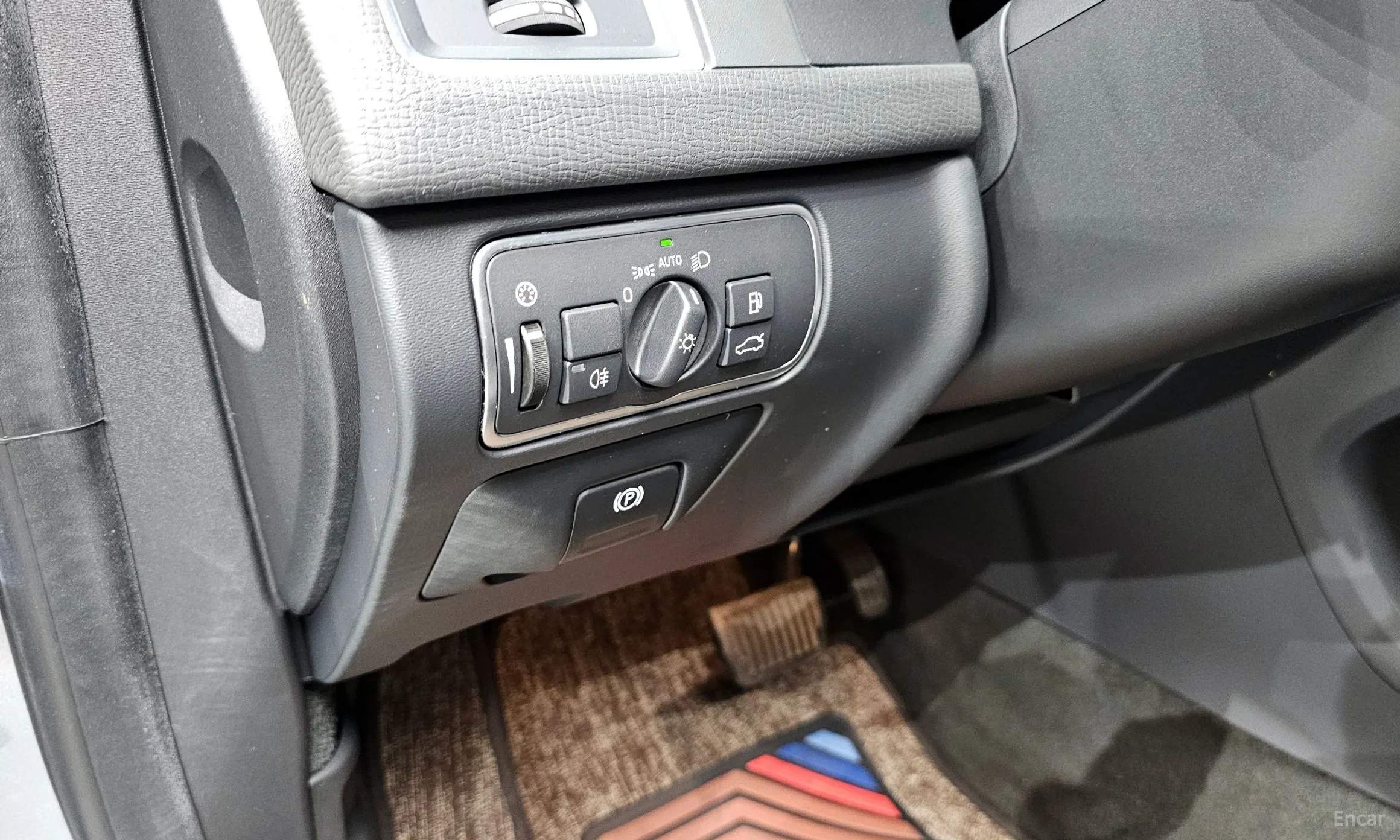 Volvo XC60 превью 14