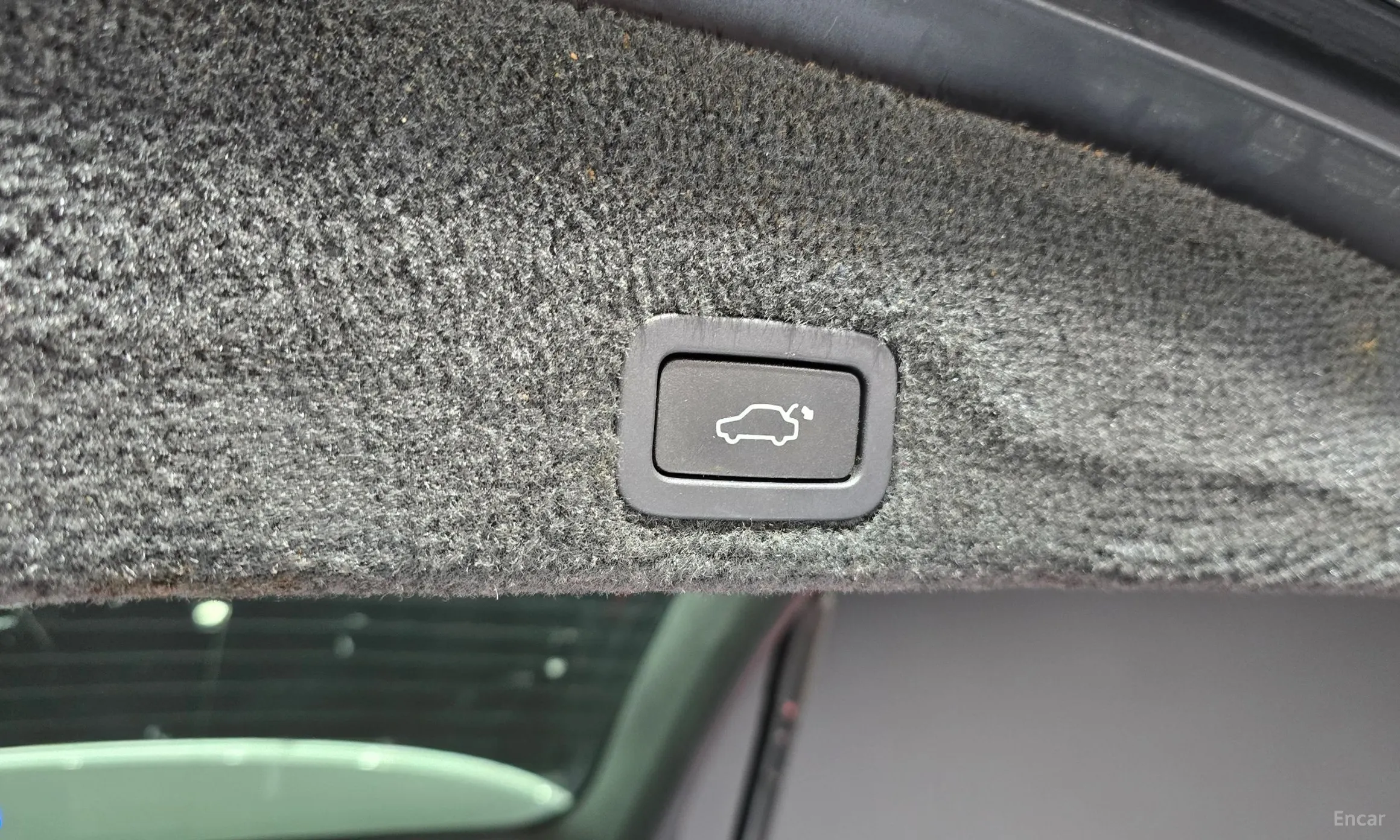 Volvo XC60 превью 19