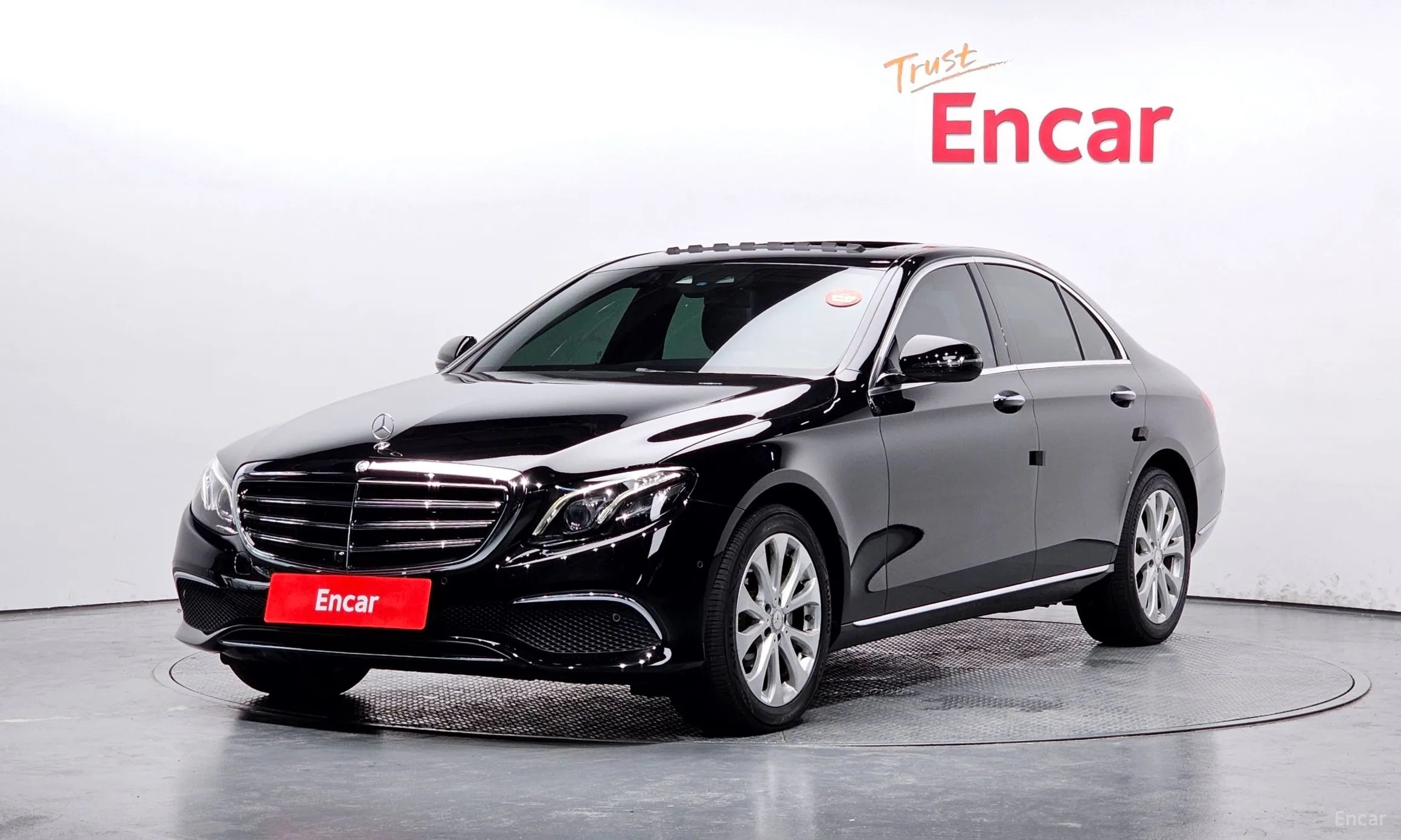 Mercedes Benz E-Class W213