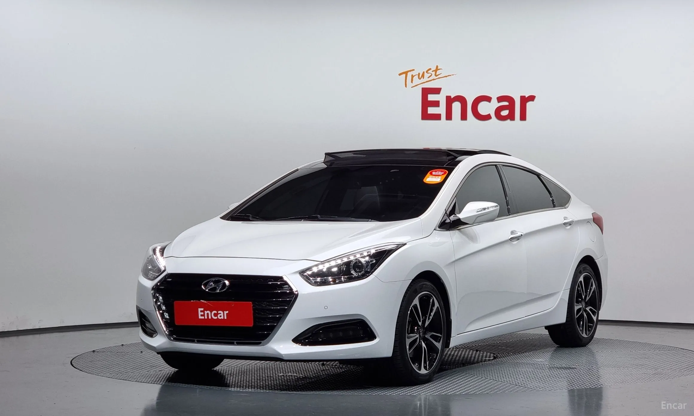 Hyundai i40 saloon