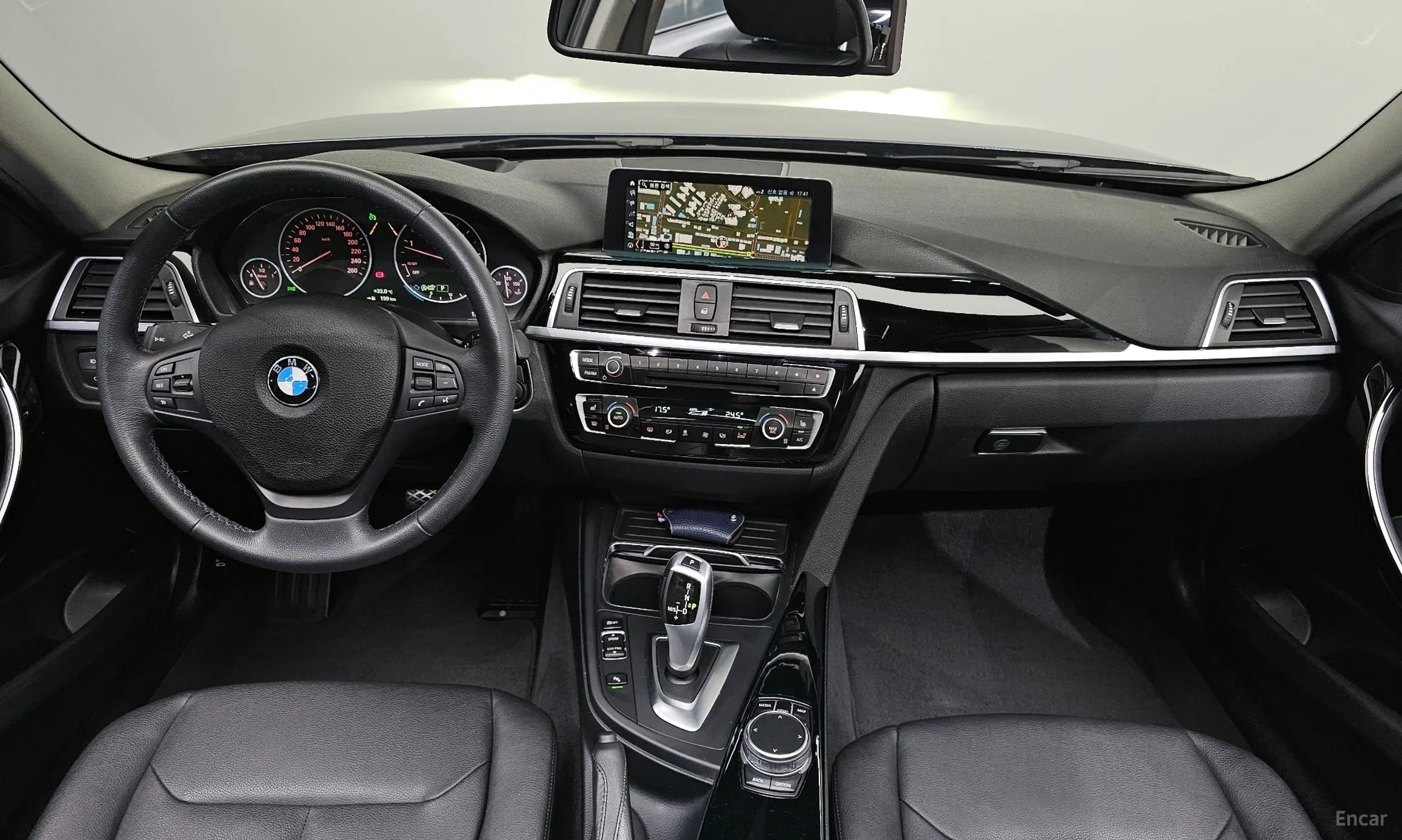 BMW 3 Series (F30) превью 4