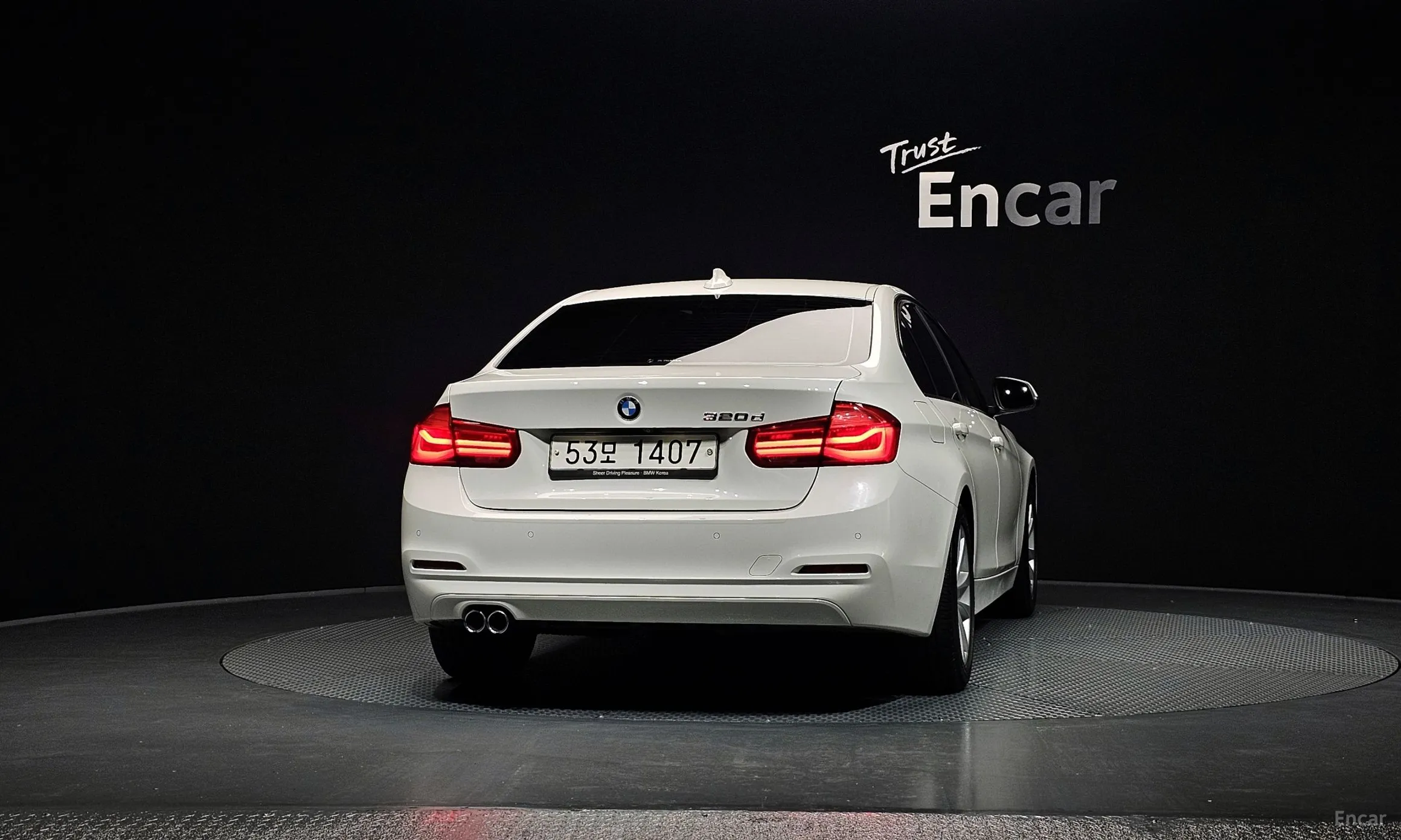 BMW 3 Series (F30) превью 3